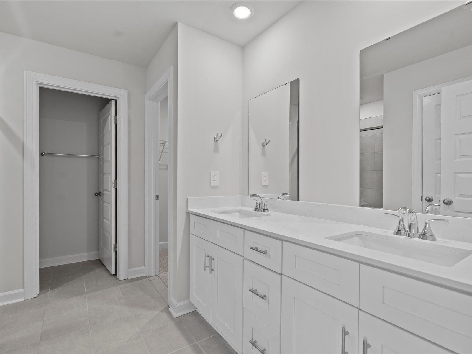 694 Cozy Bluff Road (Lennon)