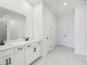 1842 COOLRIDGE PLACE (Zander)