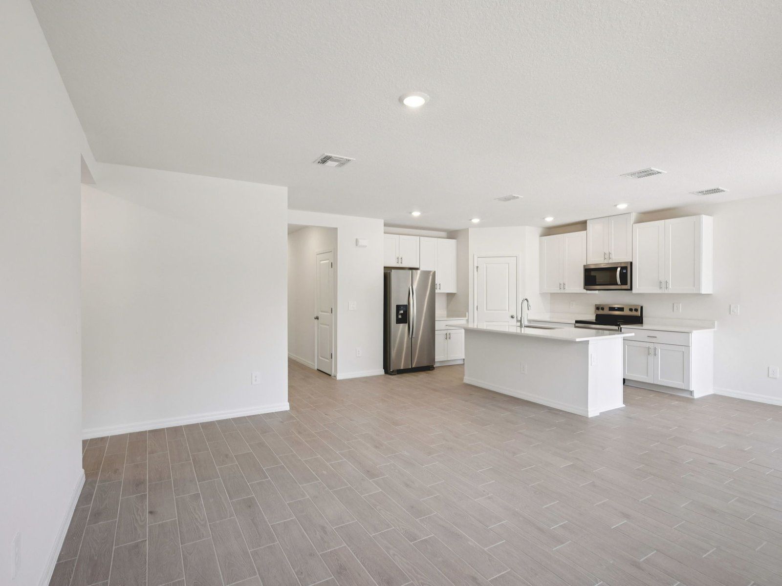 7201 RAY CREEK DR (Gardenia)