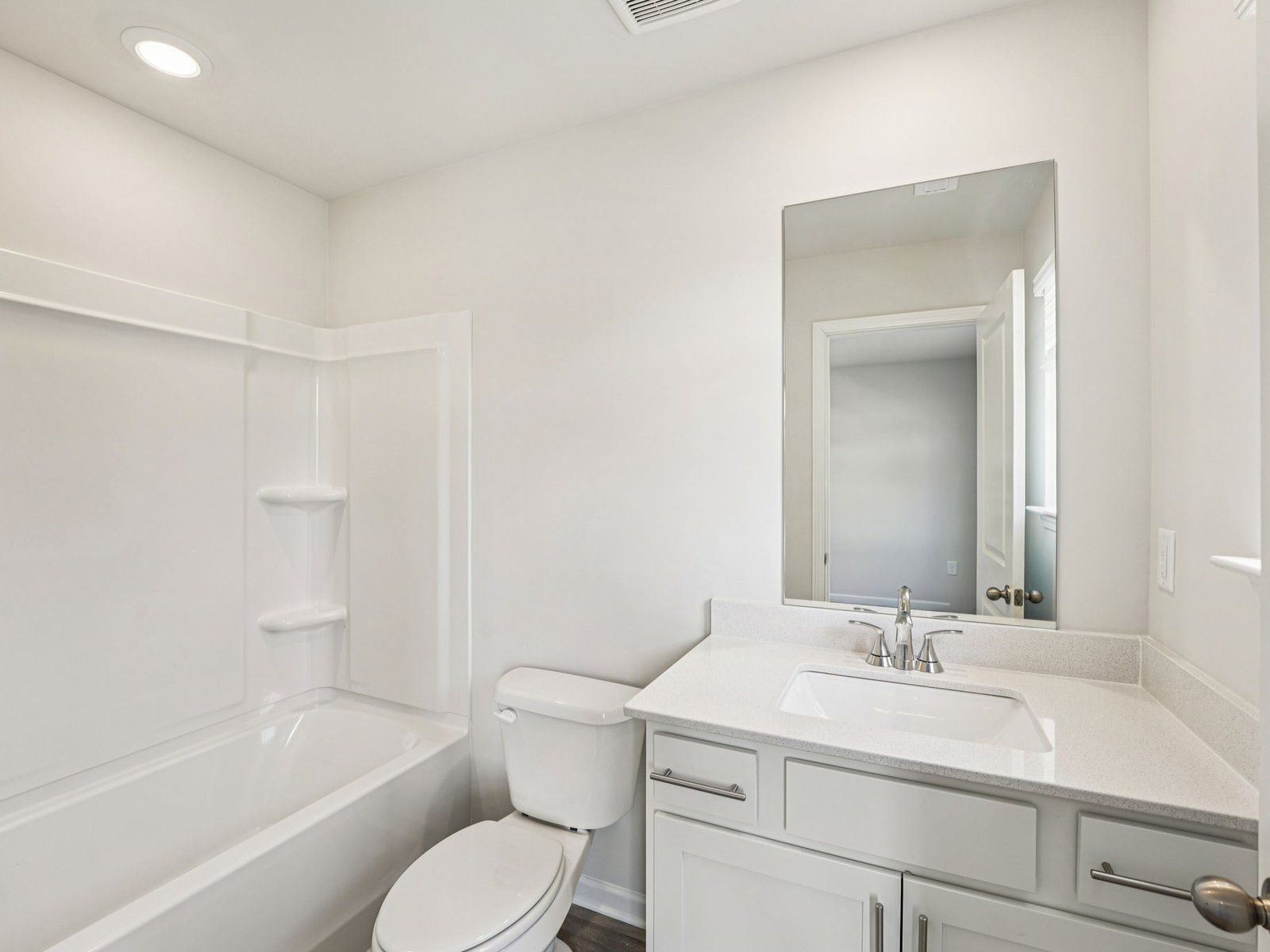 The Johnson floorplan with the Clarity Linen interior package.
