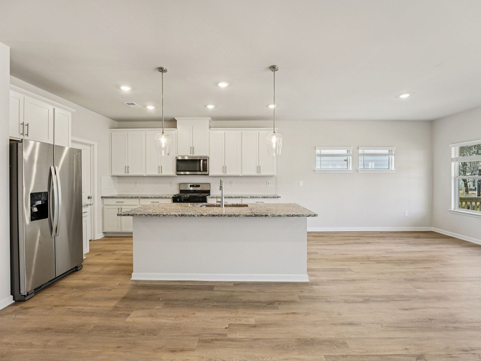 The Johnson floorplan with the Clarity Linen interior package.