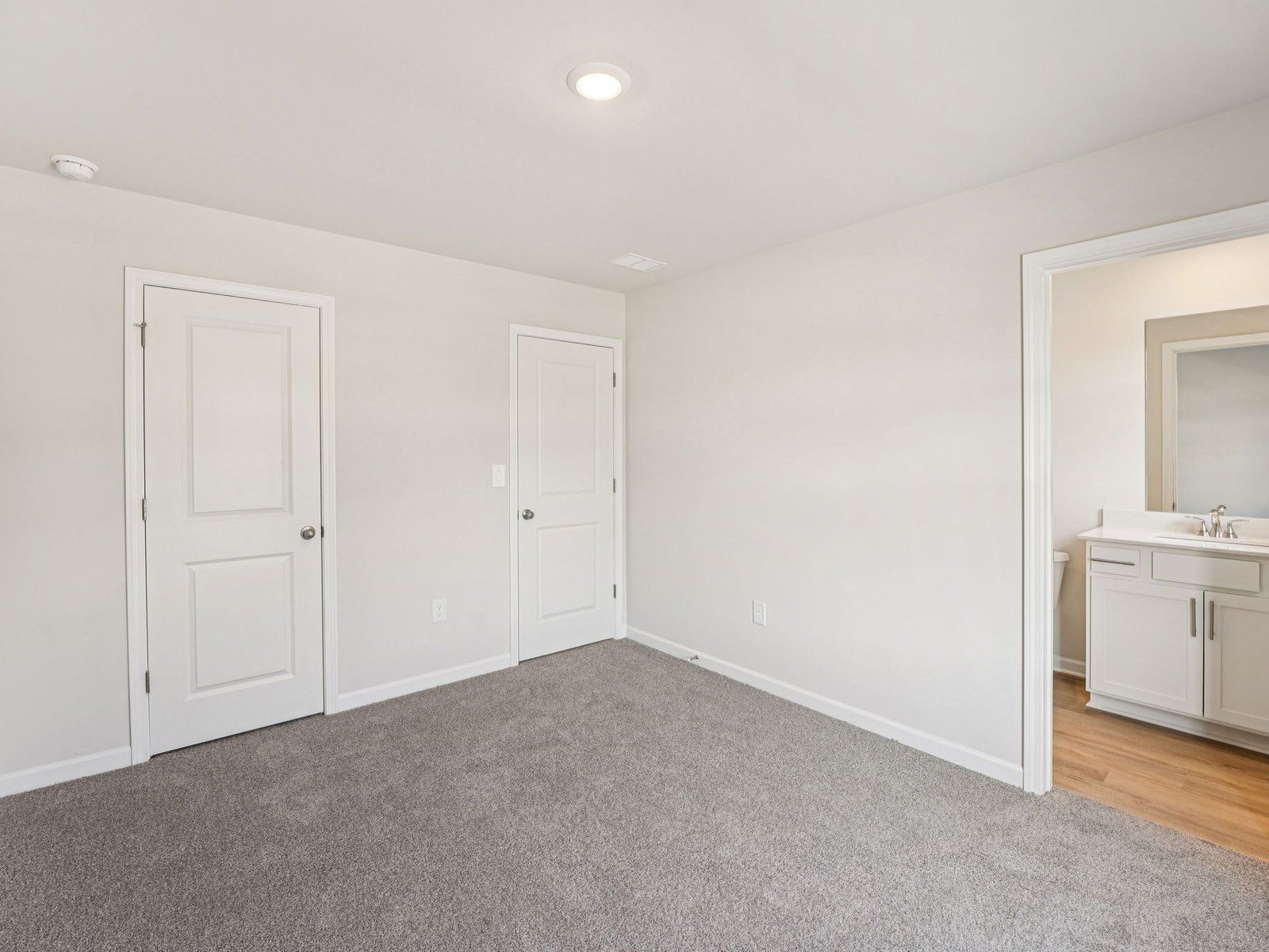 The Johnson floorplan with the Clarity Linen interior package.