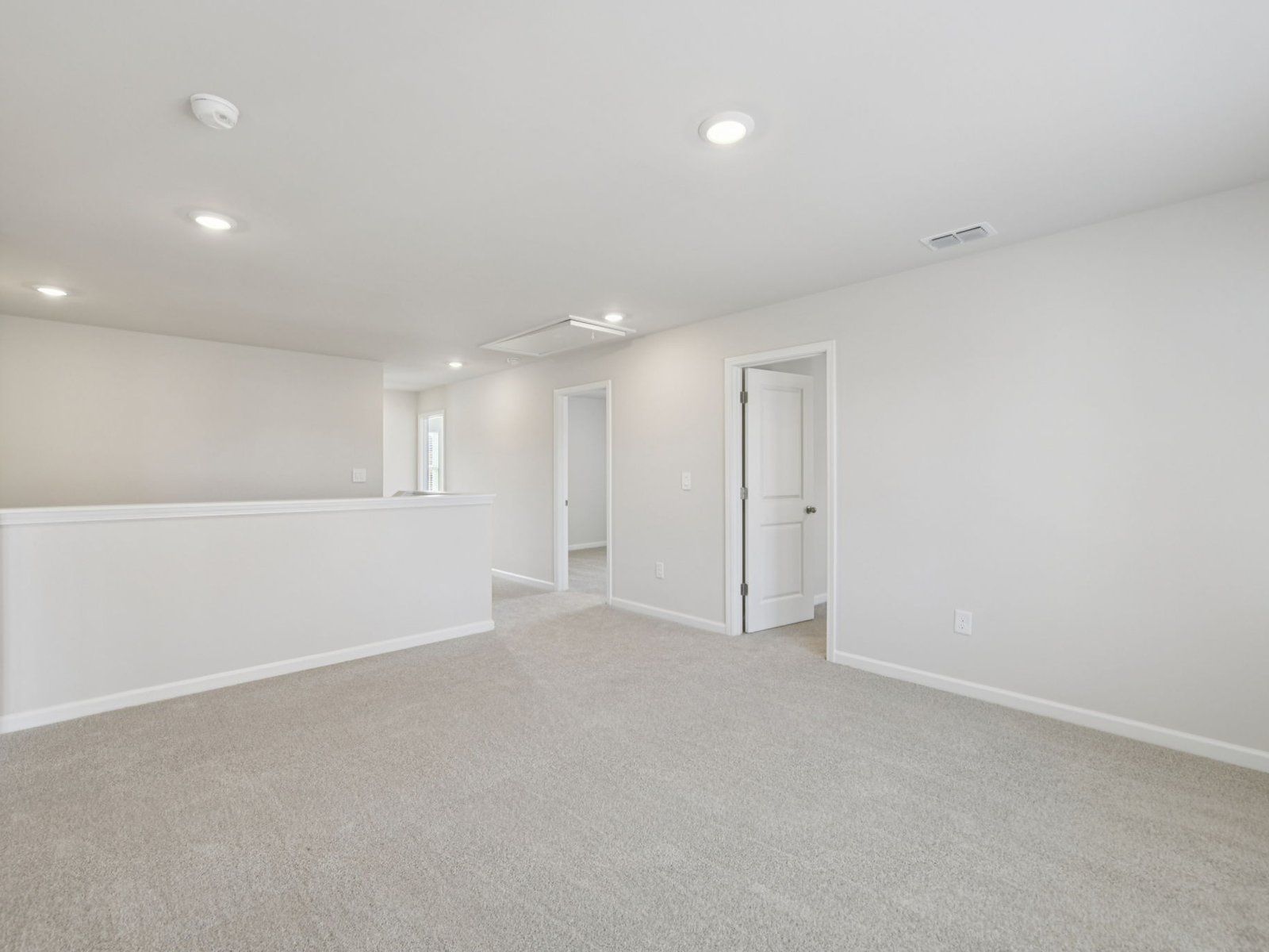 The Dakota Basement floorplan with the Radiant Frost interior package.