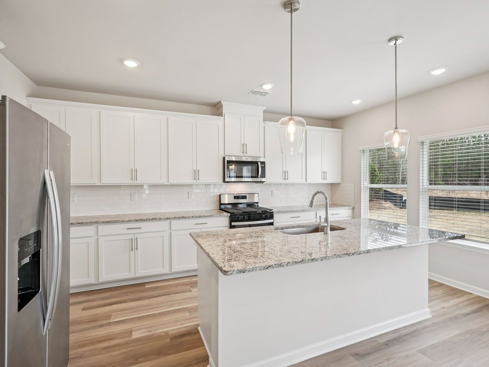 The Dakota floorplan with the Cozy White interior package.