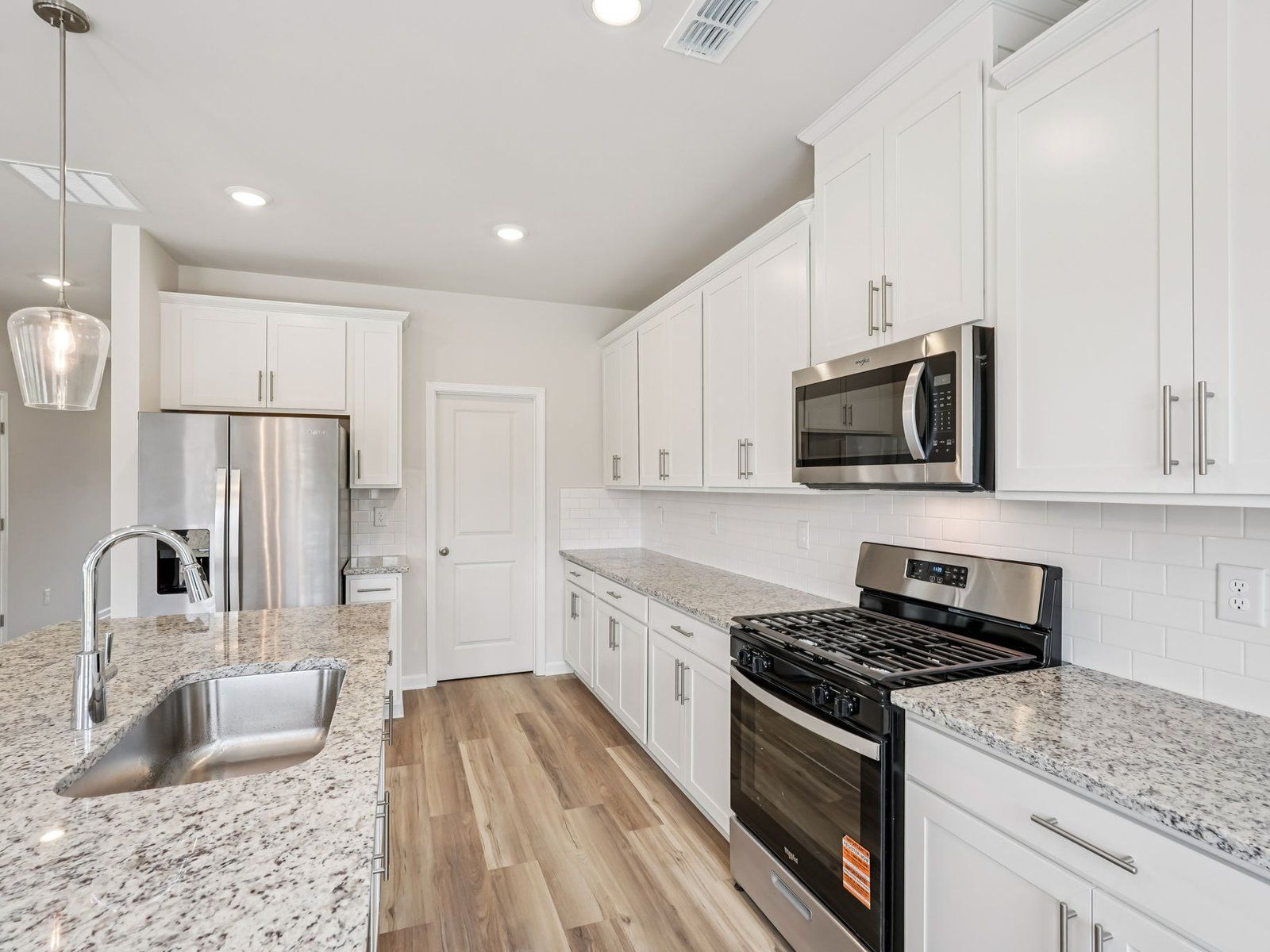 The Dakota floorplan with the Cozy White interior package.