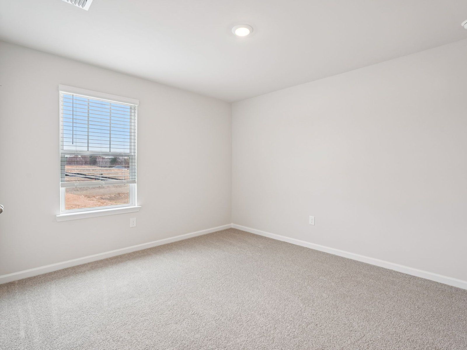 The Dakota floorplan with the Cozy White interior package.