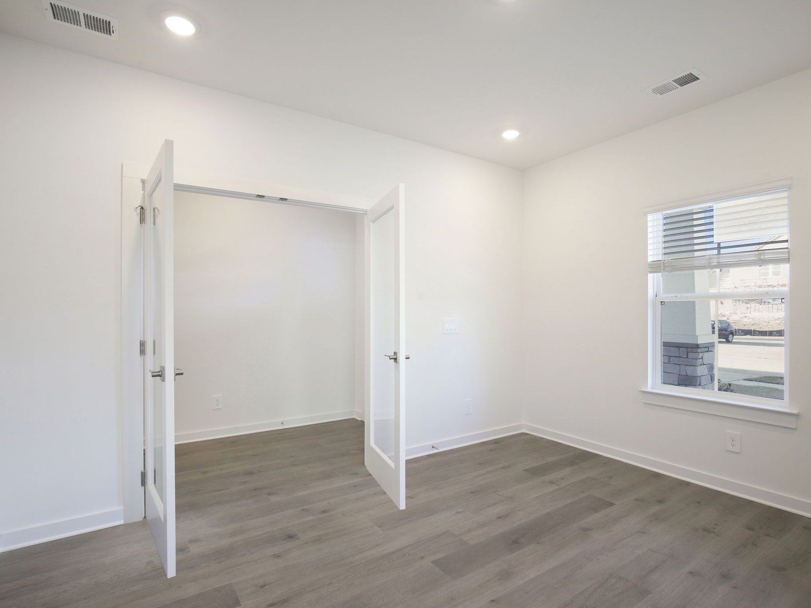 Flex Room