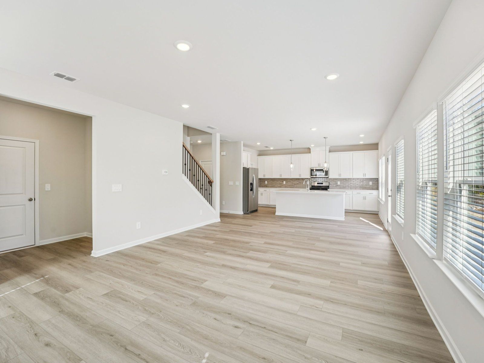 Dakota - Creekside at Oxford Park: Fairburn, Georgia - Meritage Homes