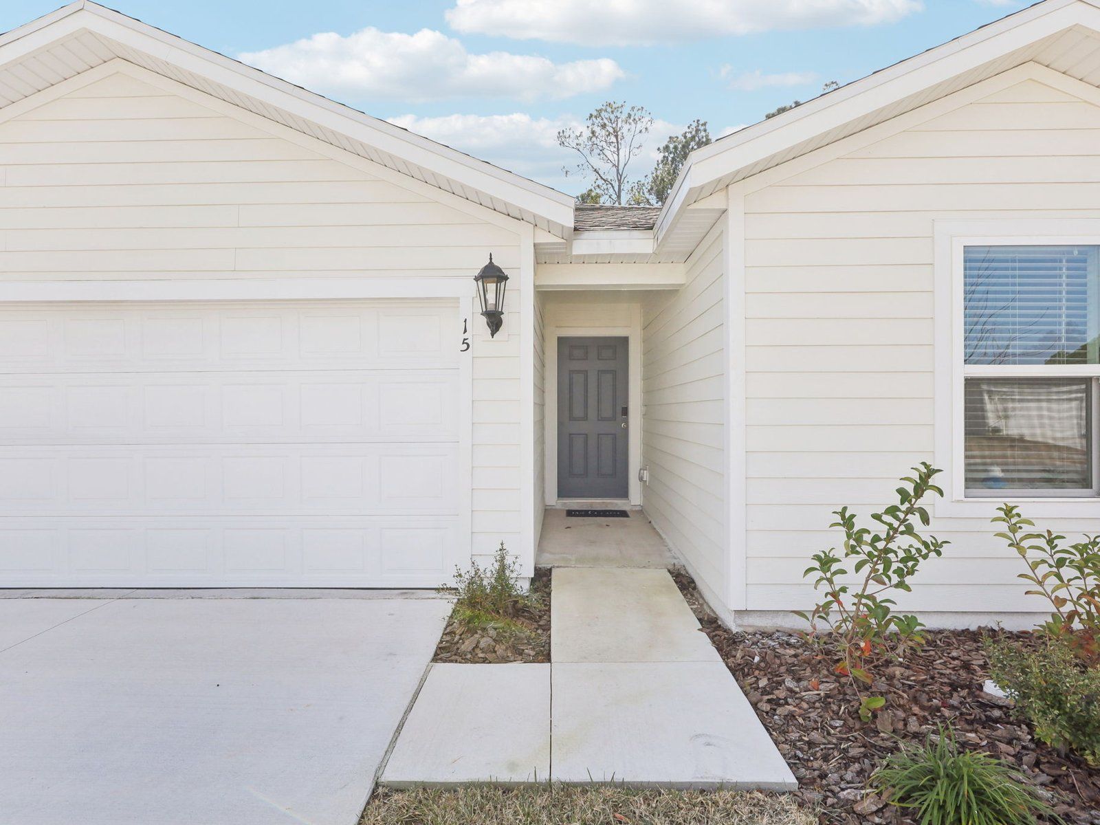 15 Dilly Ct (Davenport)