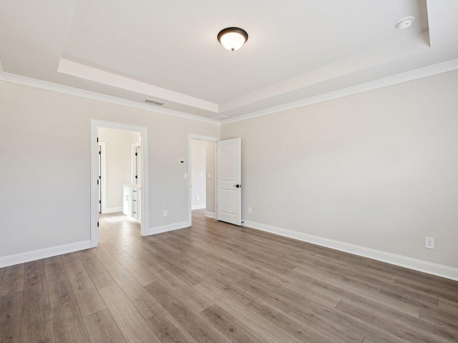 The Sherwood floorplan with the Classic White interior package.