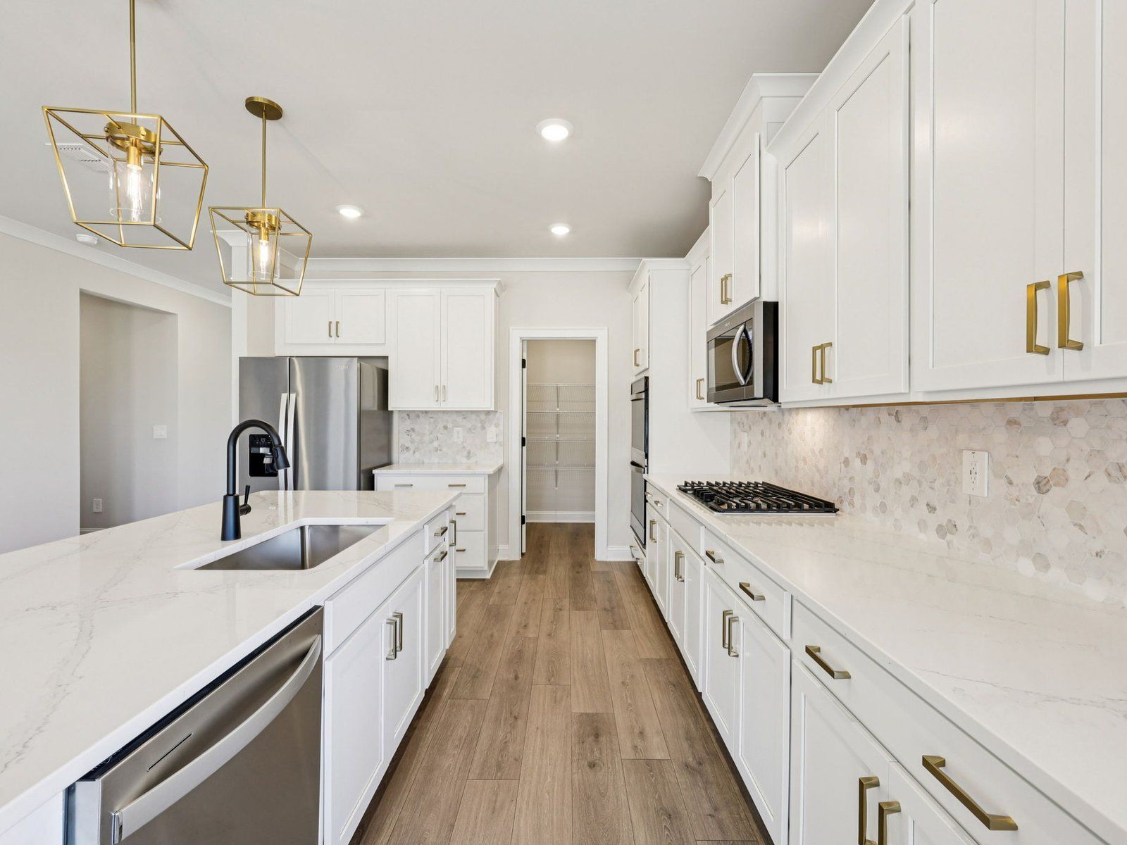 The Sherwood floorplan with the Classic White interior package.