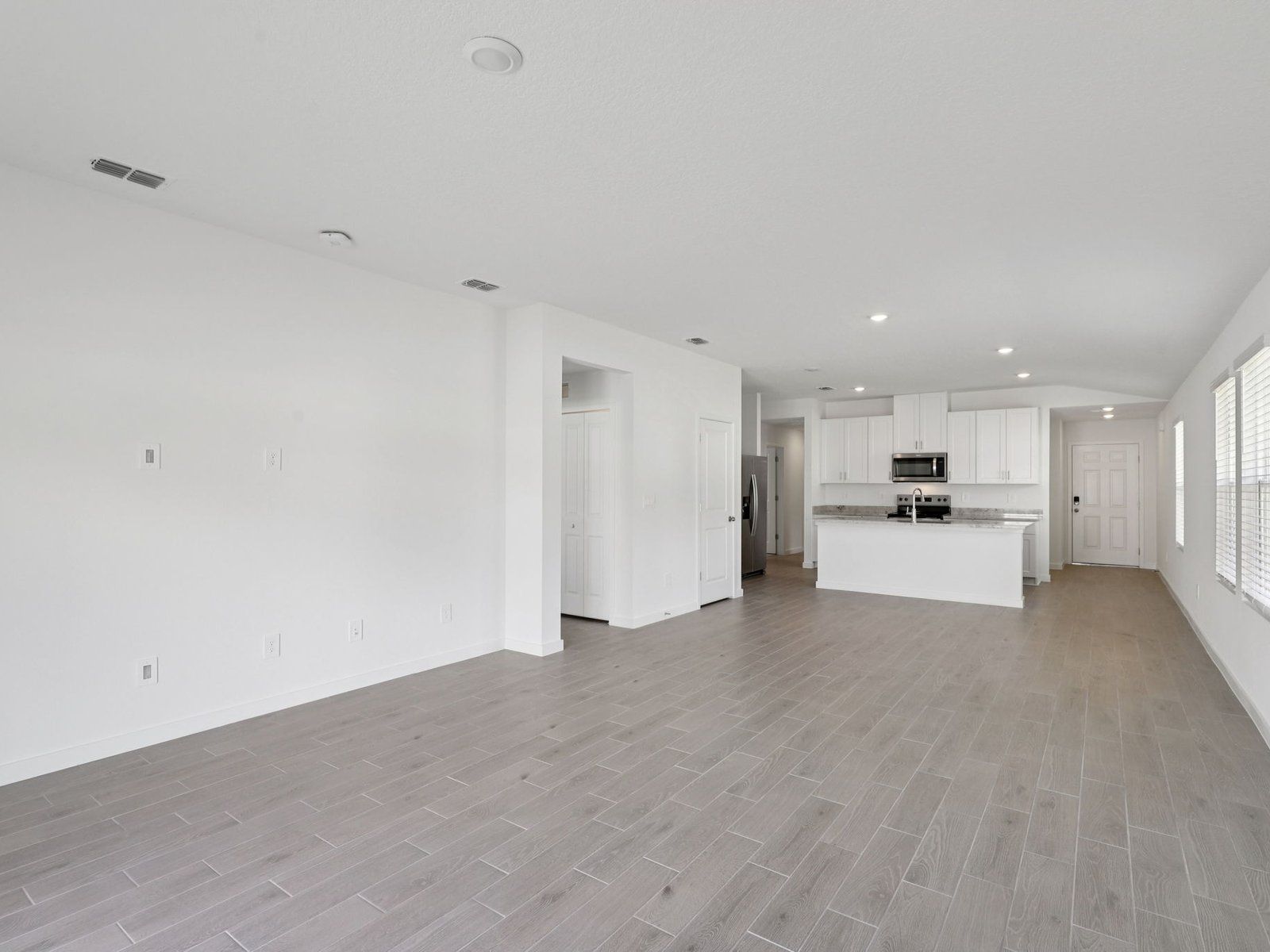 The Arcadia Floorplan - Interior Package Varies
