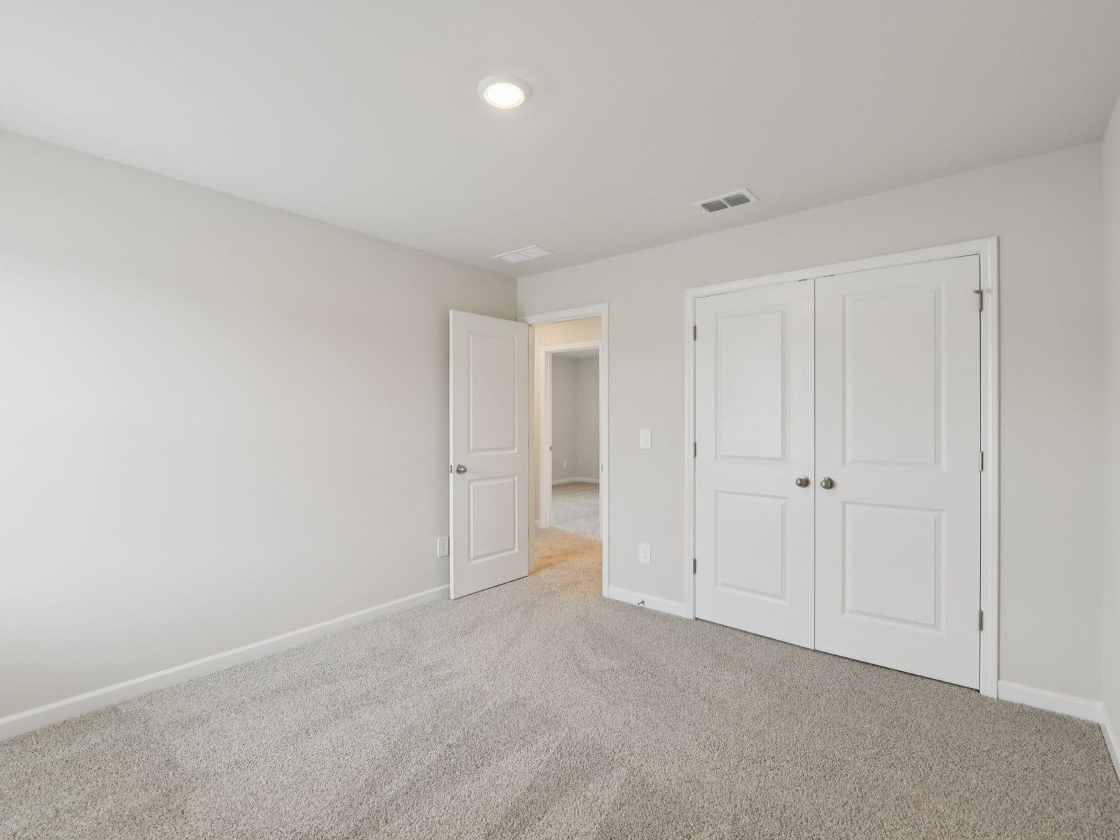 Secondary bedroom in the Lewiston floorplan at a Meritage Homes community in Atlanta, GA.
