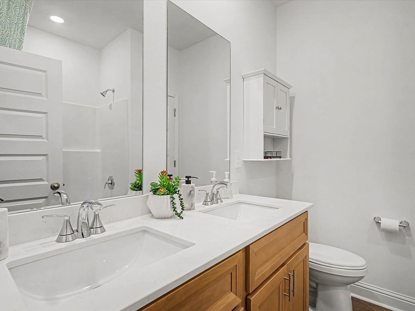 Secondary Bathroom