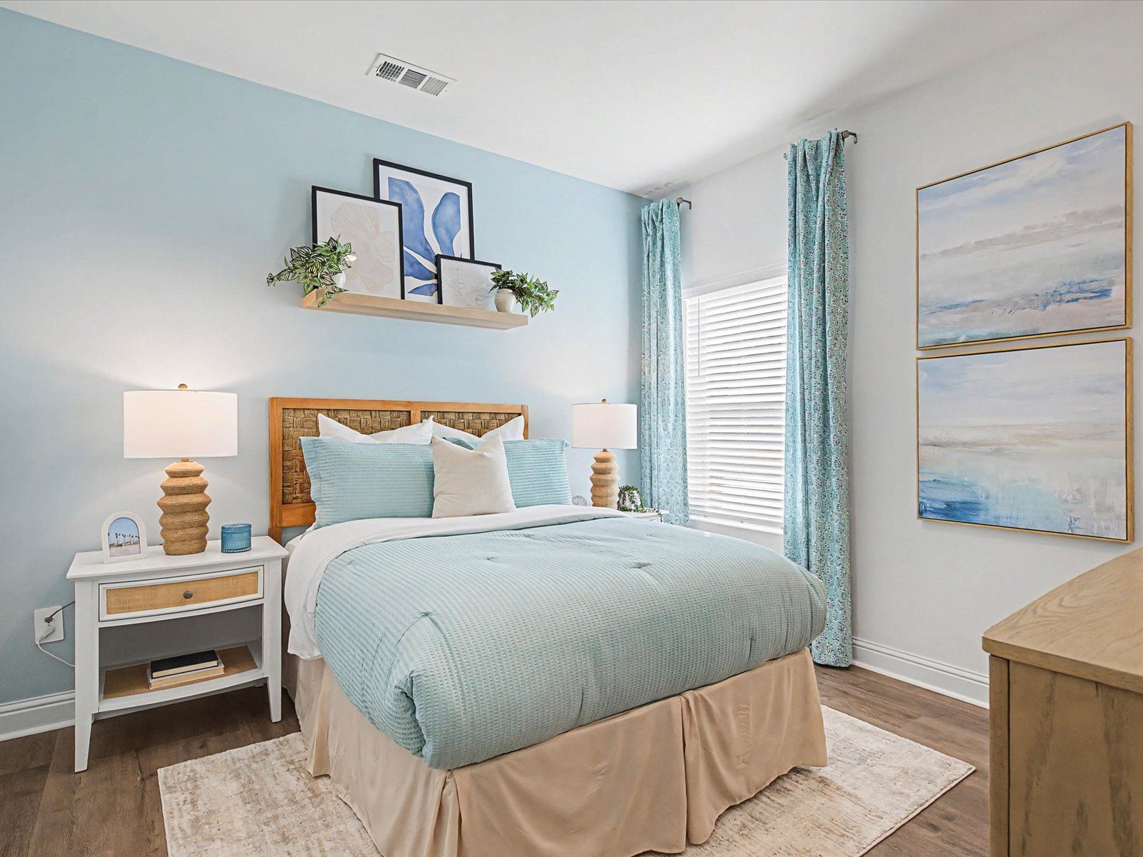 Secondary Bedroom