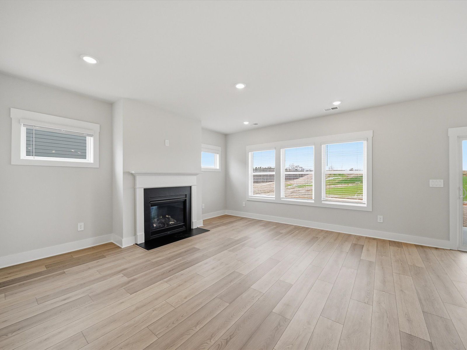 118 BARRETO COURT (Jamestown)