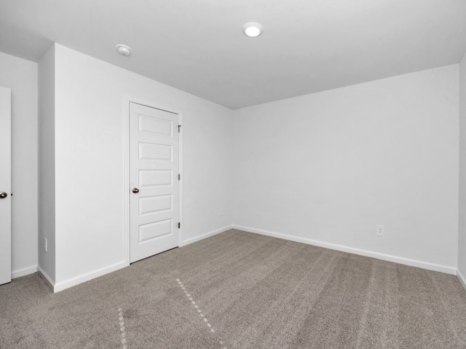 The Kirkwood floorplan with the Charm White interior package.