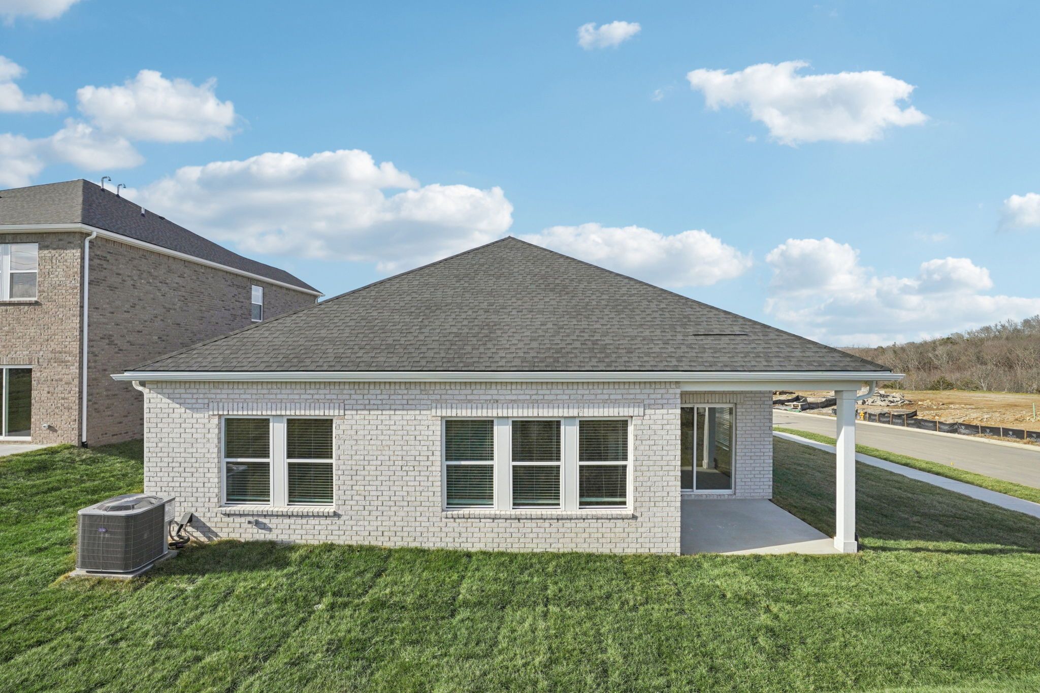 288 Astoria Dr (Newport)