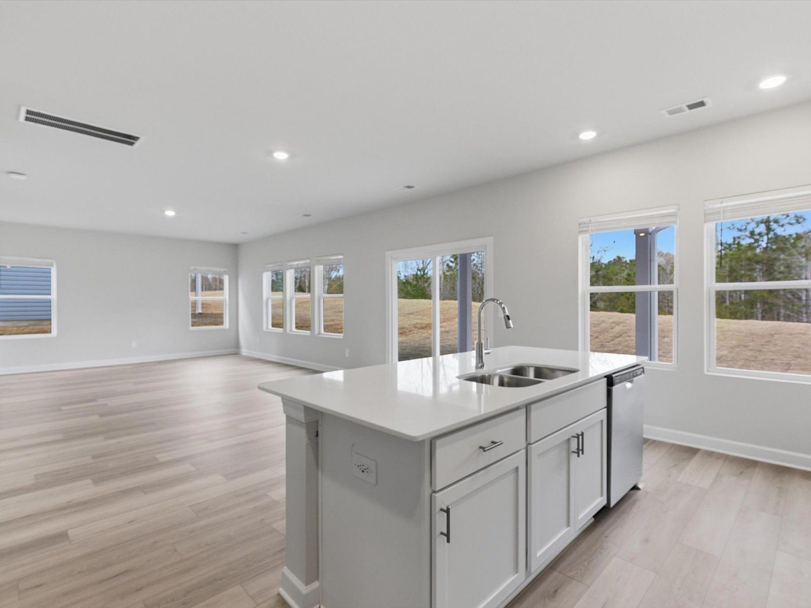 Welcome to the Dakota floorplan at Shiloh Valley.