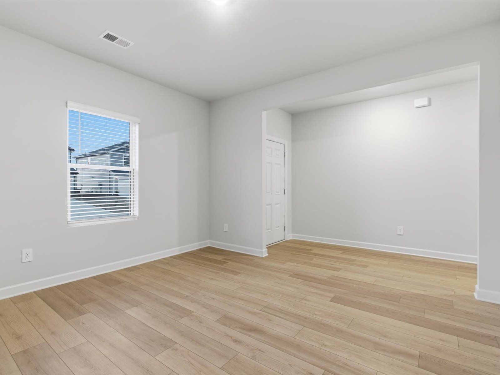 Flex Room
