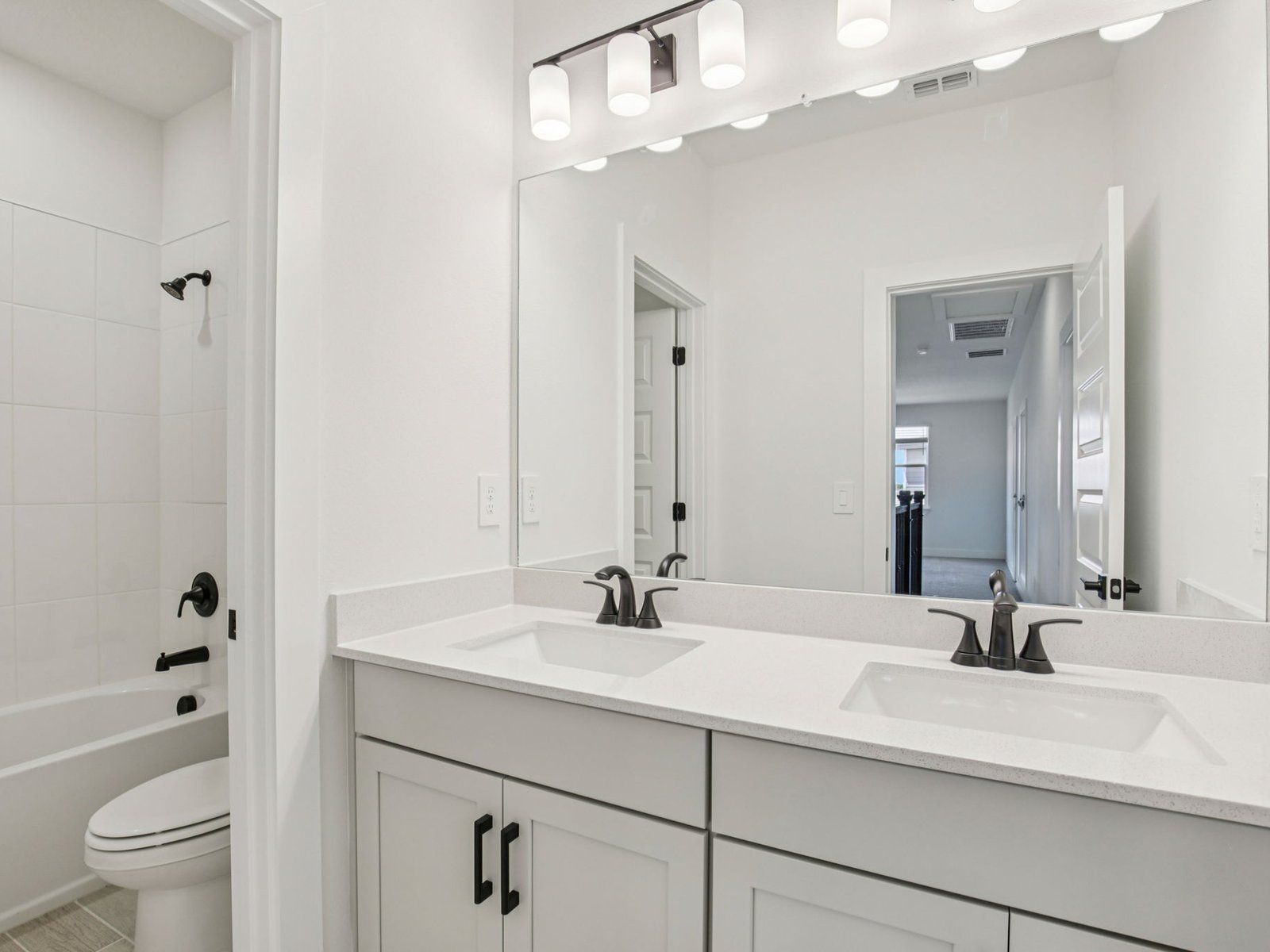 Upstairs Bathroom