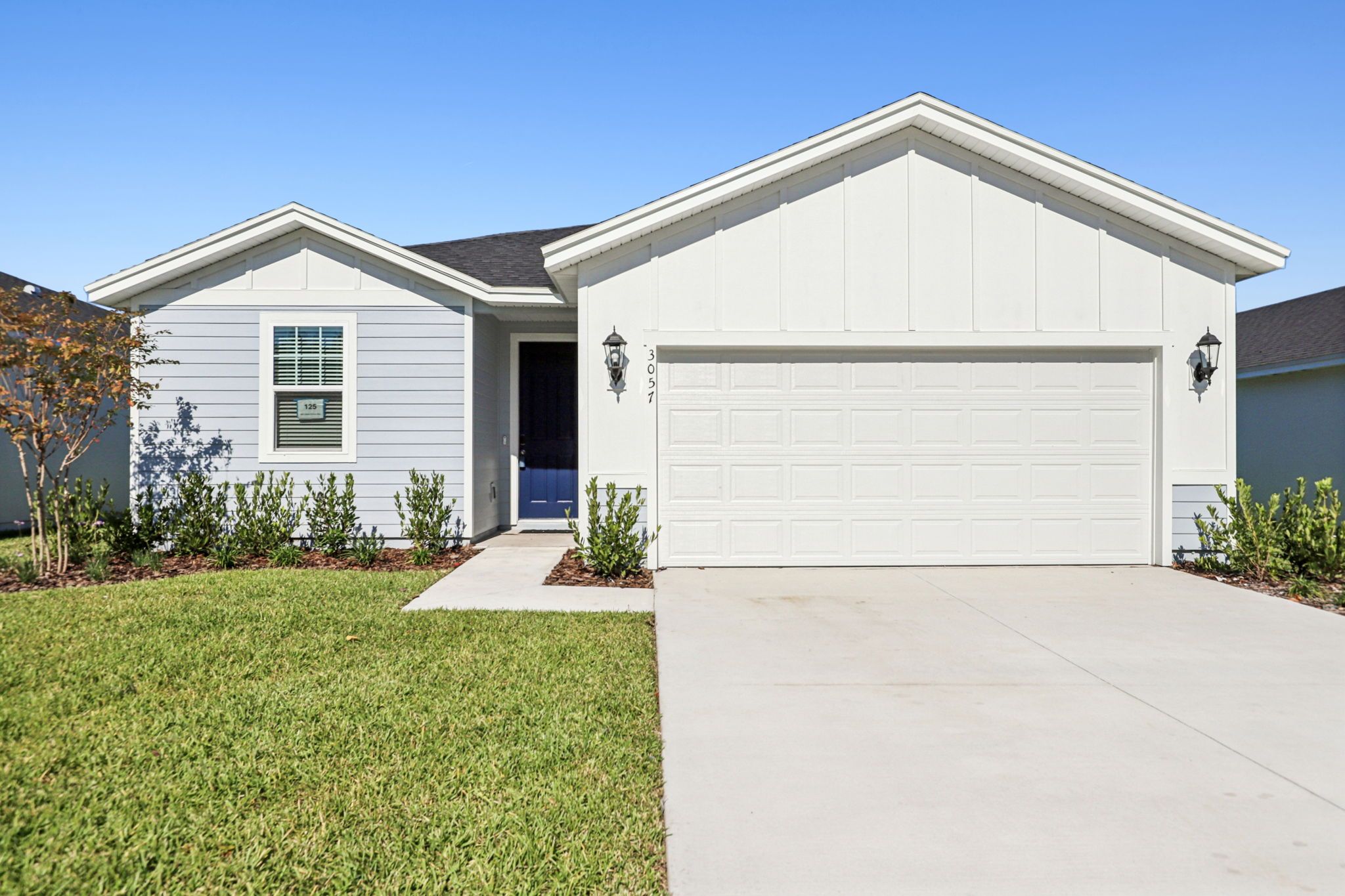 Daphne - Lakes at Bella Lago - Signature Series: Green Cove Springs, Florida - Meritage Homes