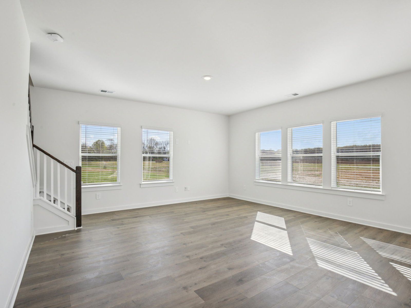 NSH_CarltonLanding_Brentwood_GreatRoom_3708HowlandCourt.jpg