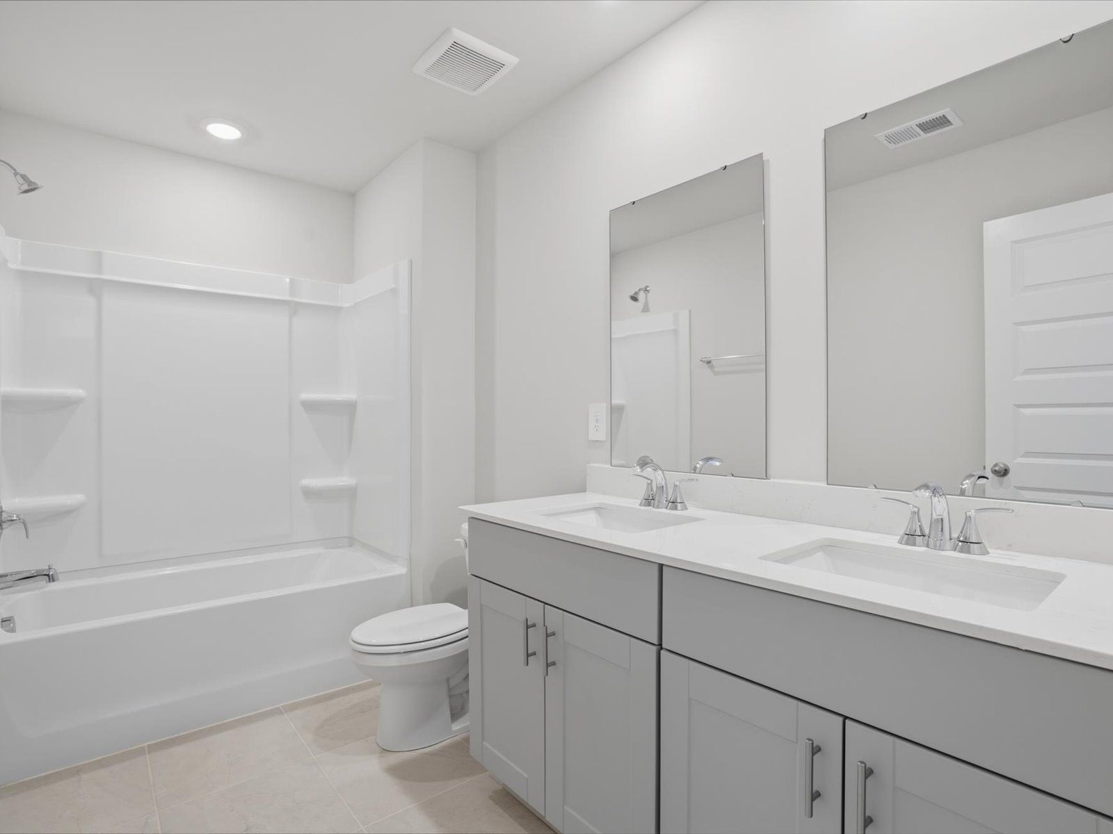Welcome to the Dakota floorplan at Brayfield Manor - Signature Collection.