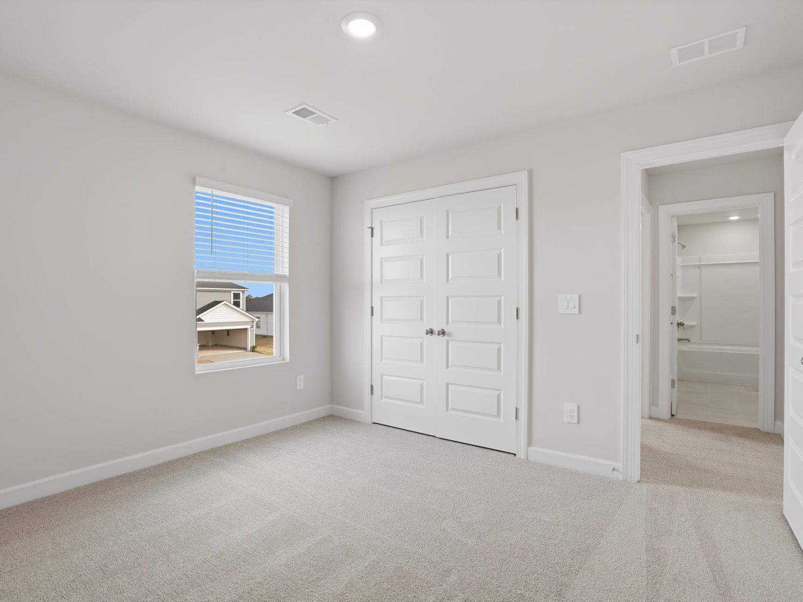 Welcome to the Dakota floorplan at Brayfield Manor - Signature Collection.