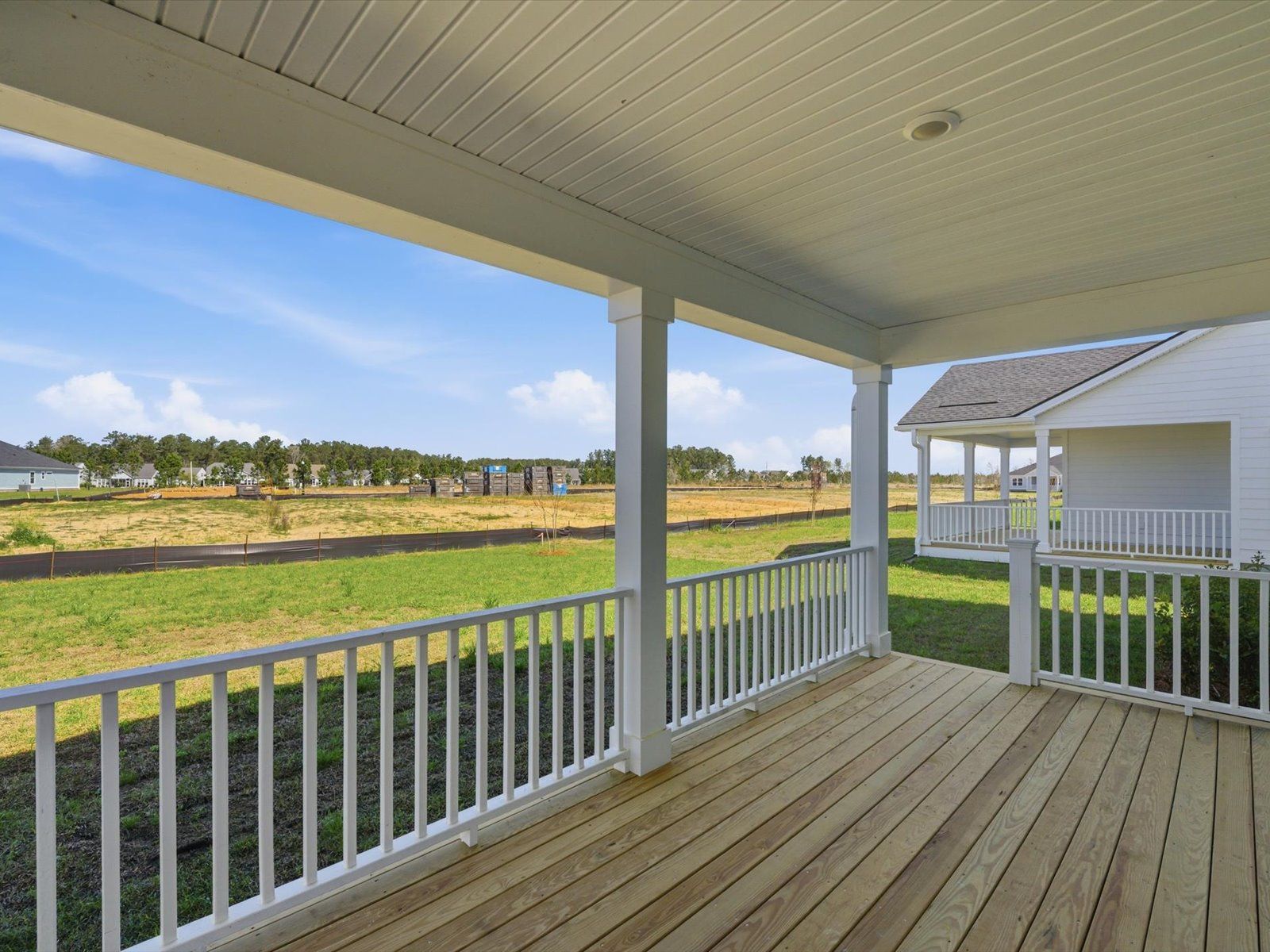 Rear Covered Deck