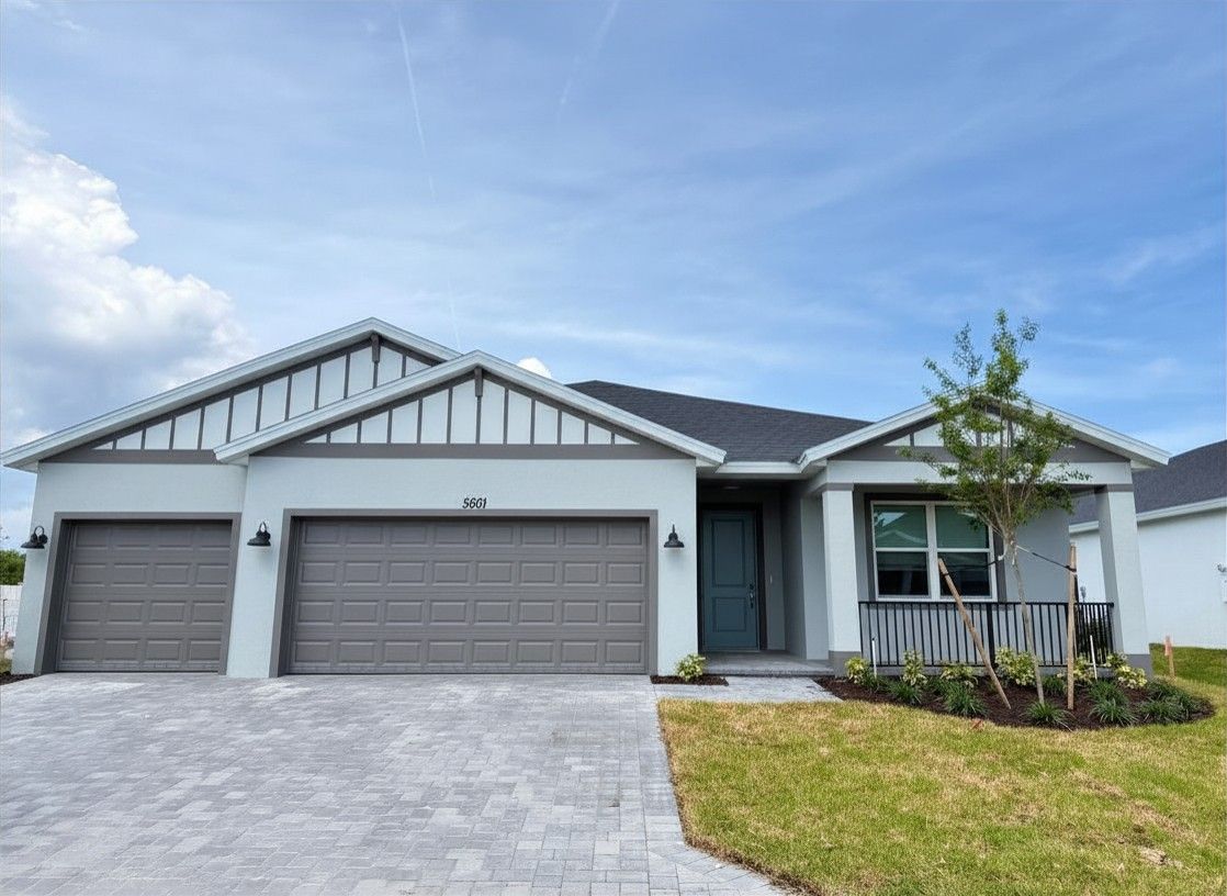 Jade - Hampton Park - Signature Series: Vero Beach, Florida - Meritage Homes