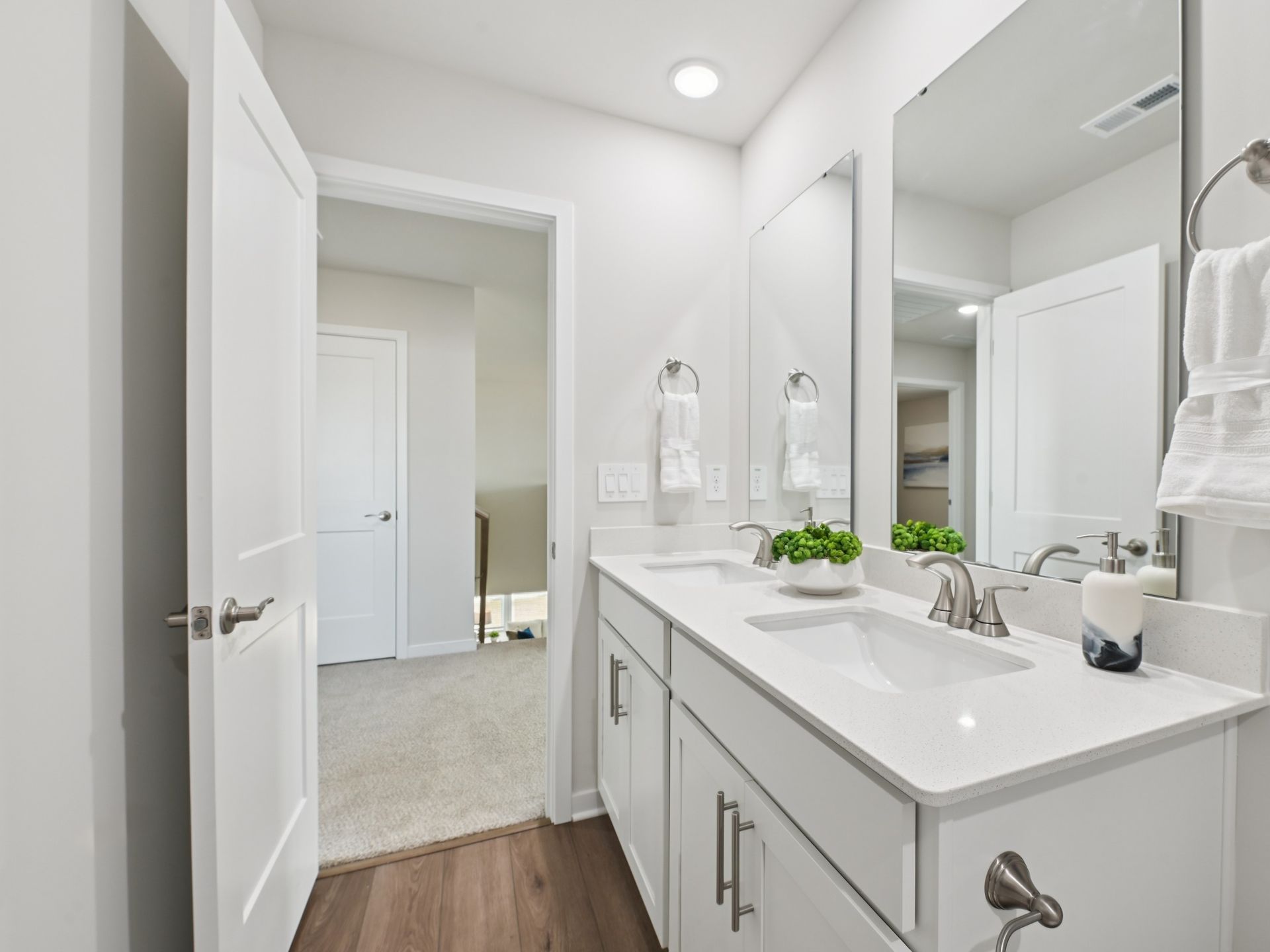 Secondary bathroom in the Sherwood floorplan at a Meritage Homes community in Wendell, NC.