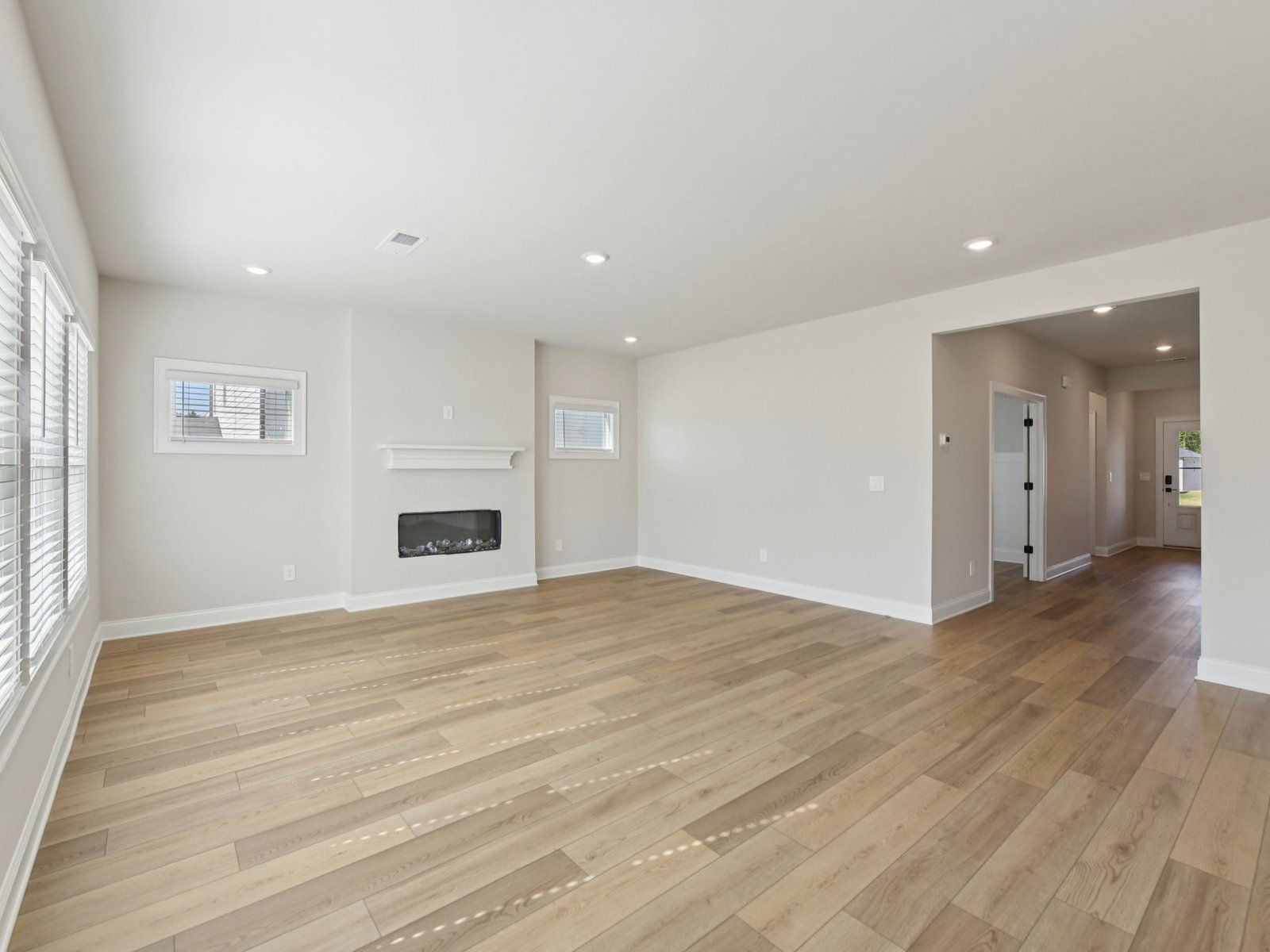The Taylorsville Basement floorplan with the Timeless Contrast Linen interior package.