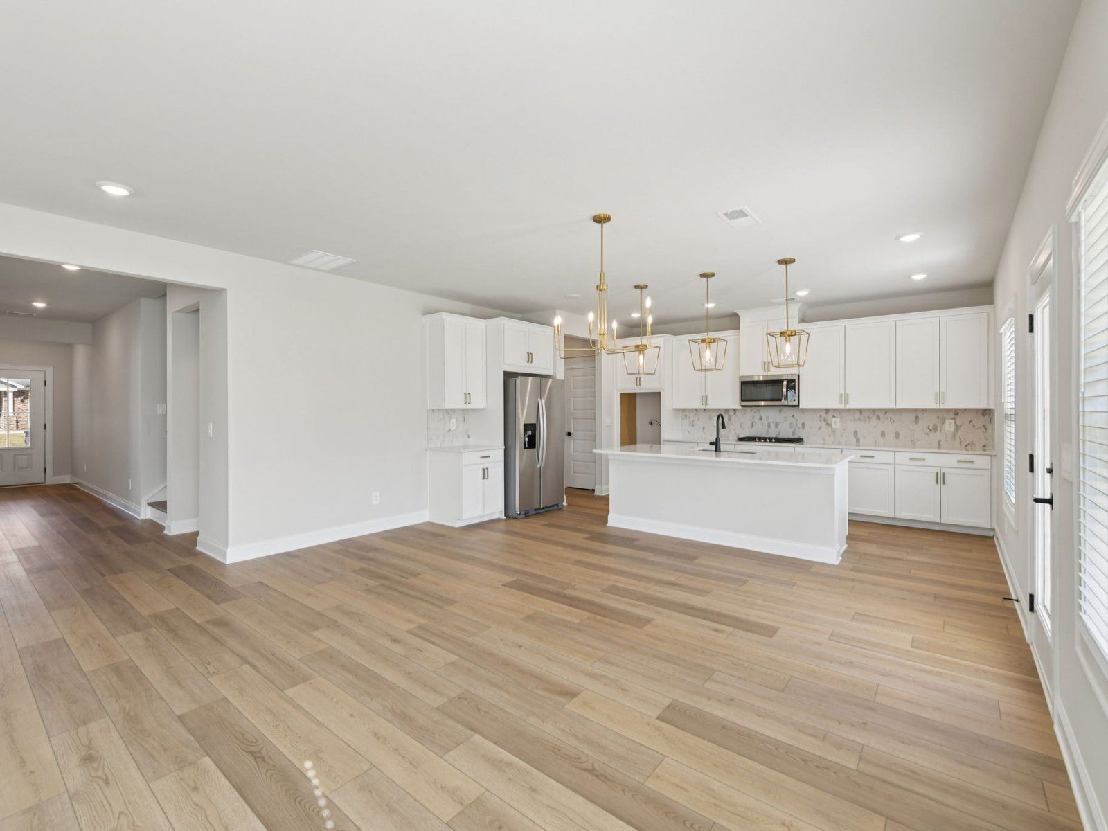The Taylorsville Basement floorplan with the Timeless Contrast Linen interior package.