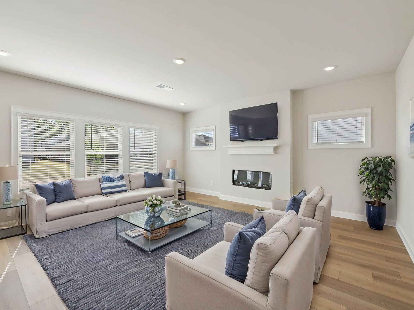 The Taylorsville Basement floorplan with the Timeless Contrast Linen interior package.