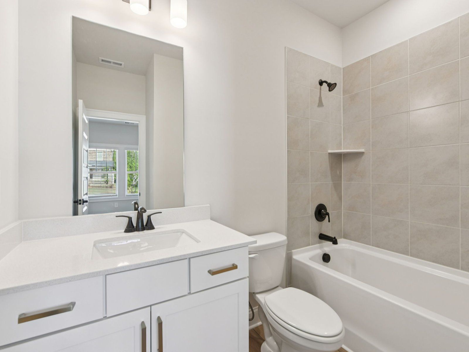 The Taylorsville Basement floorplan with the Timeless Contrast Linen interior package.