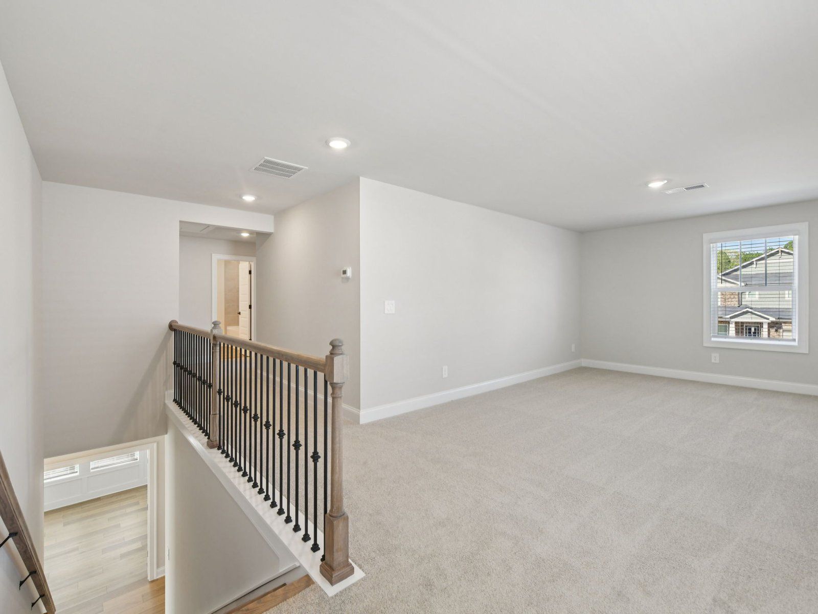 The Taylorsville Basement floorplan with the Timeless Contrast Linen interior package.