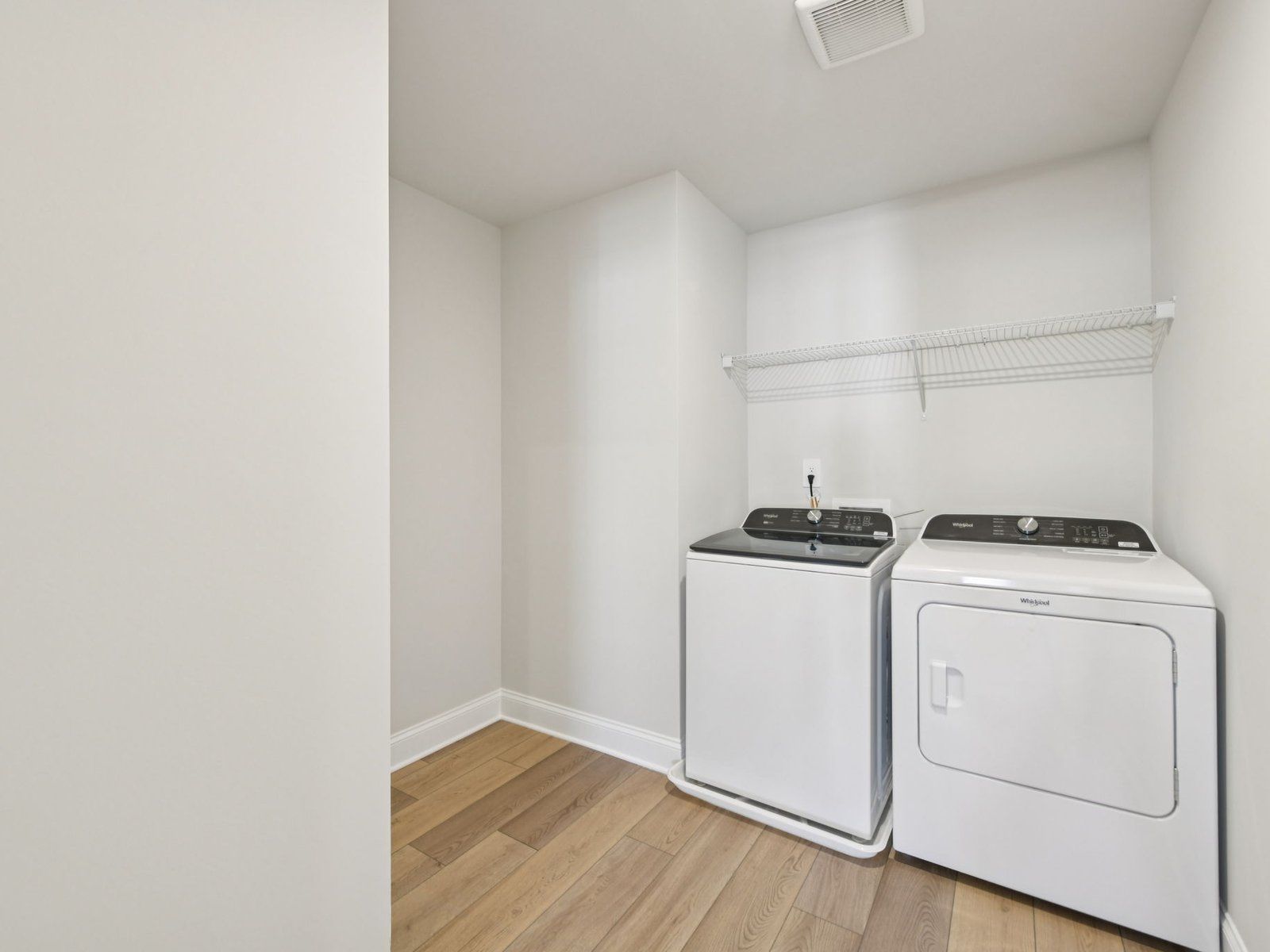 The Taylorsville Basement floorplan with the Timeless Contrast Linen interior package.