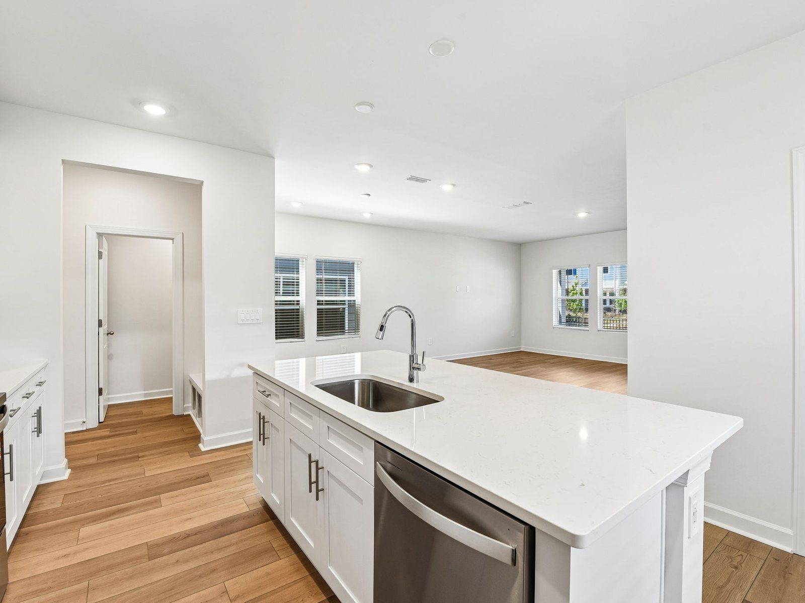 The functional kitchen layout makes meal-prep much easier.