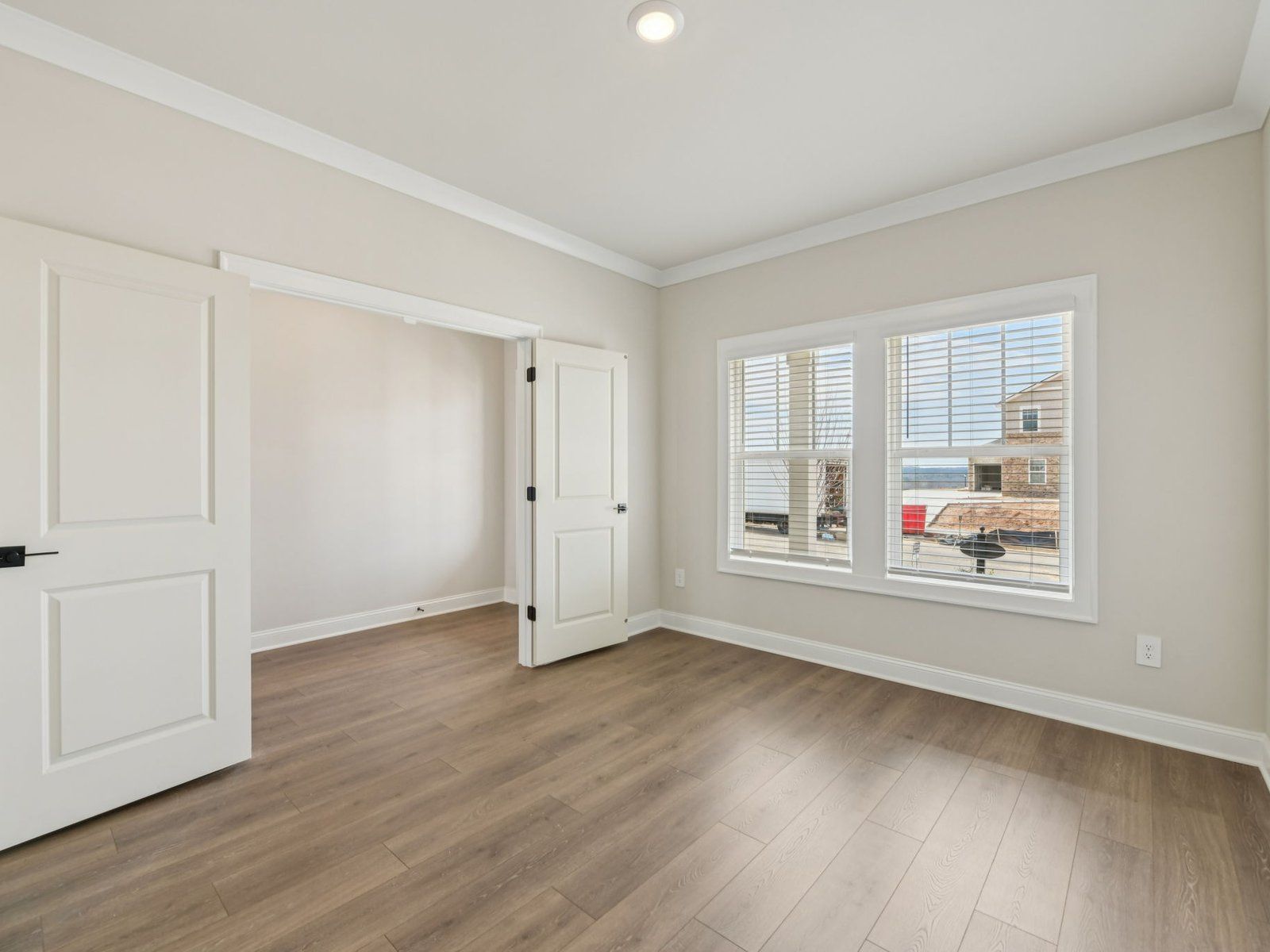The Johnson floorplan with the Relaxed Transitional Linen interior package modeled at River Pointe.