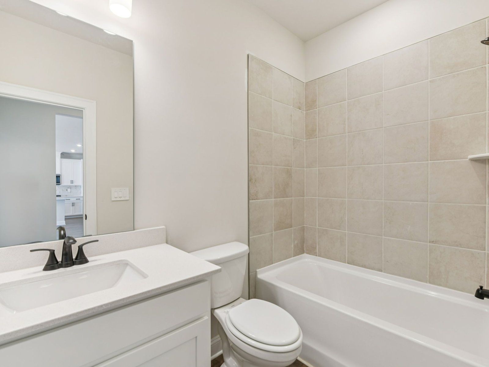The Johnson floorplan with the Relaxed Transitional Linen interior package modeled at River Pointe.