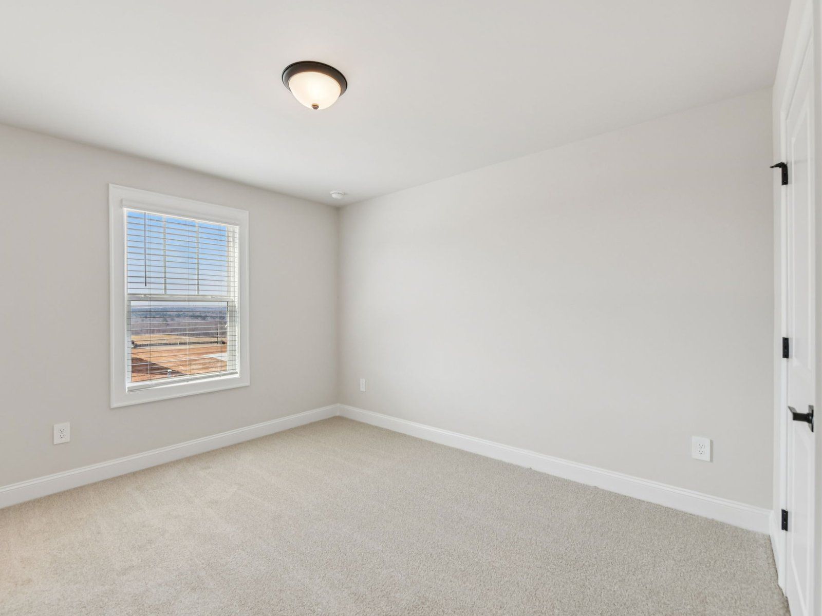 The Johnson floorplan with the Relaxed Transitional Linen interior package modeled at River Pointe.