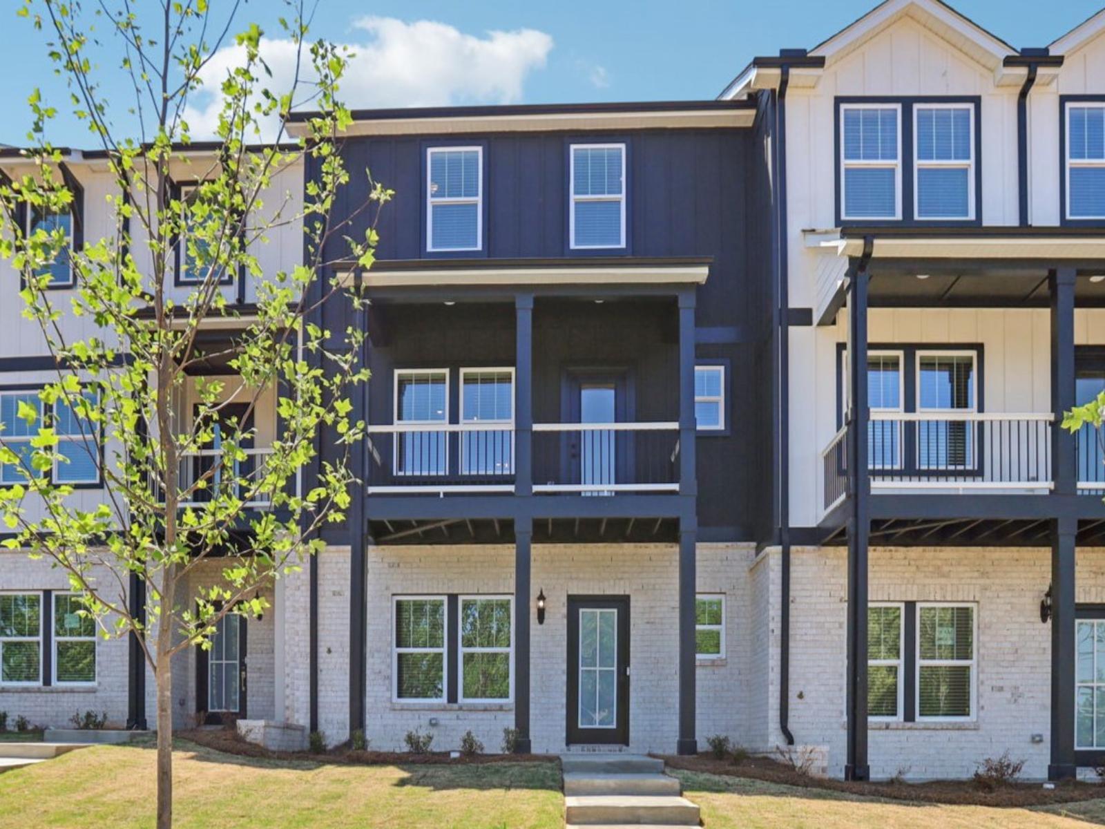 6380 Pinin Place