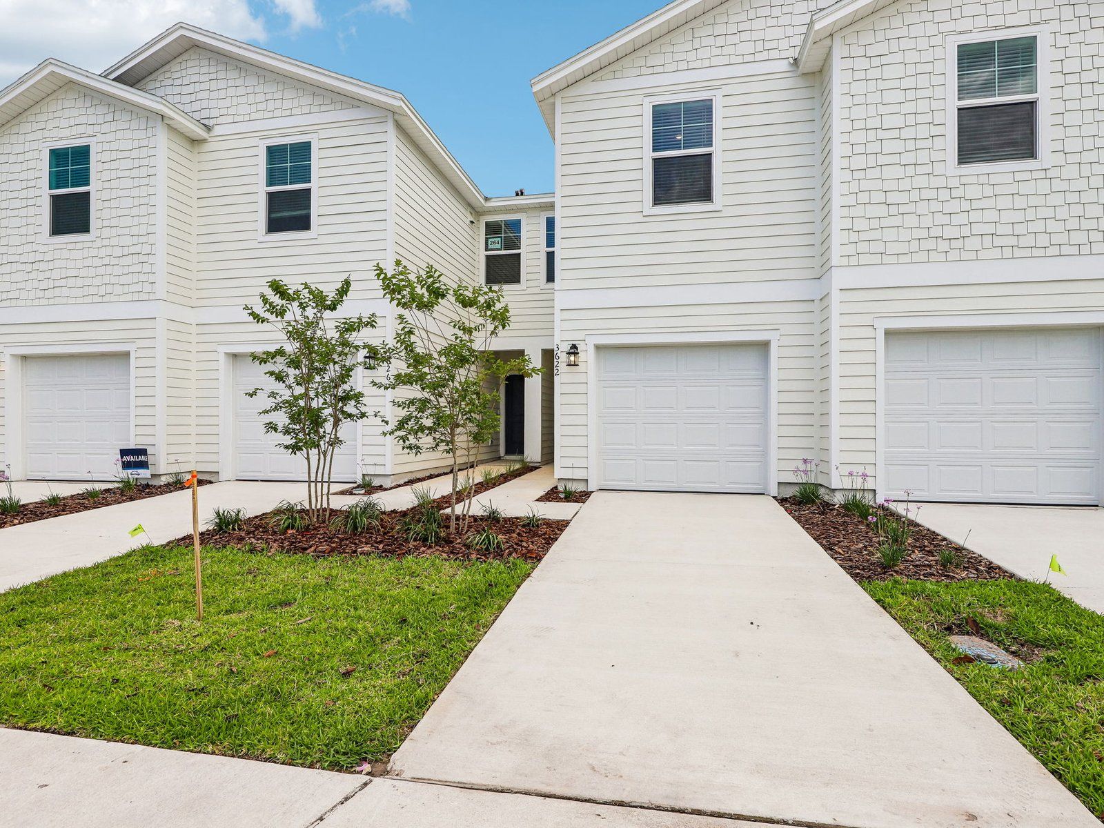 Ellis - The District at Oakleaf - The Commons: Middleburg, Florida - Meritage Homes