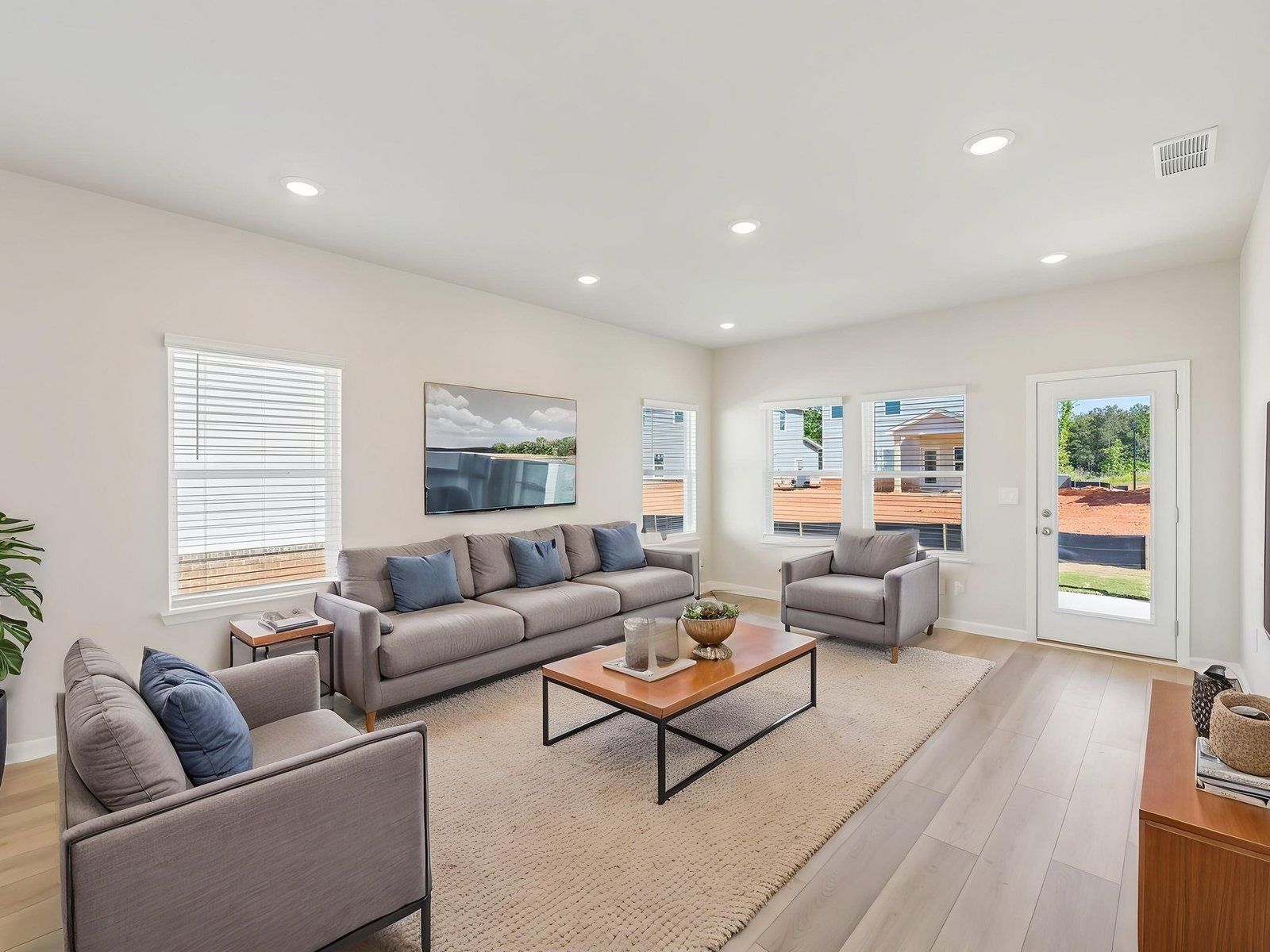 The Sydney floorplan with the Clarity Linen interior package.