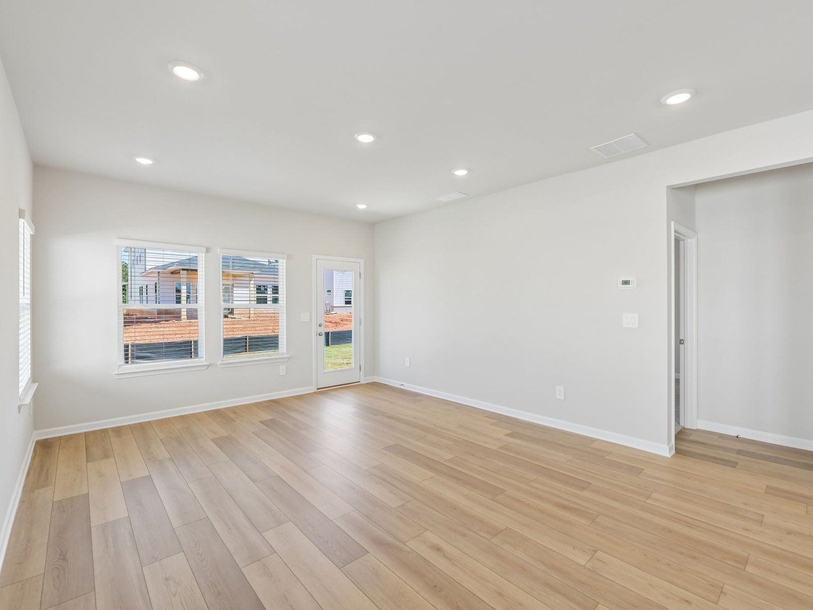 The Sydney floorplan with the Clarity Linen interior package.