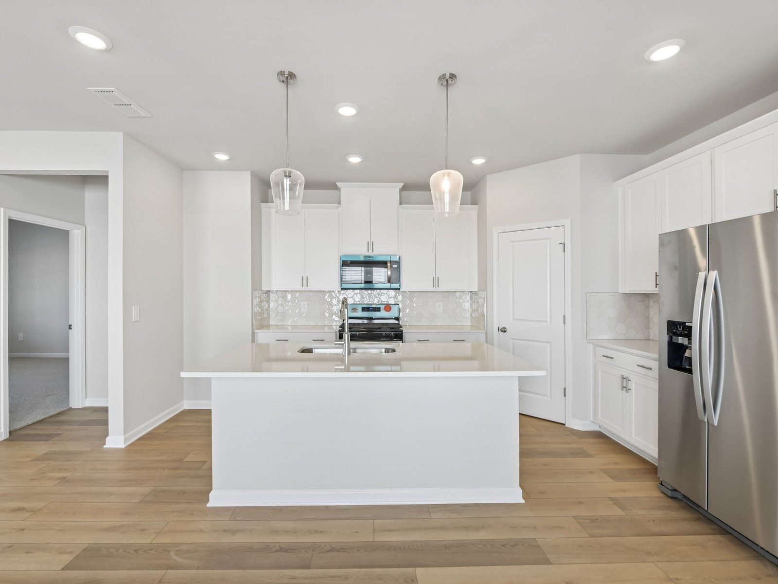The Sydney floorplan with the Clarity Linen interior package.