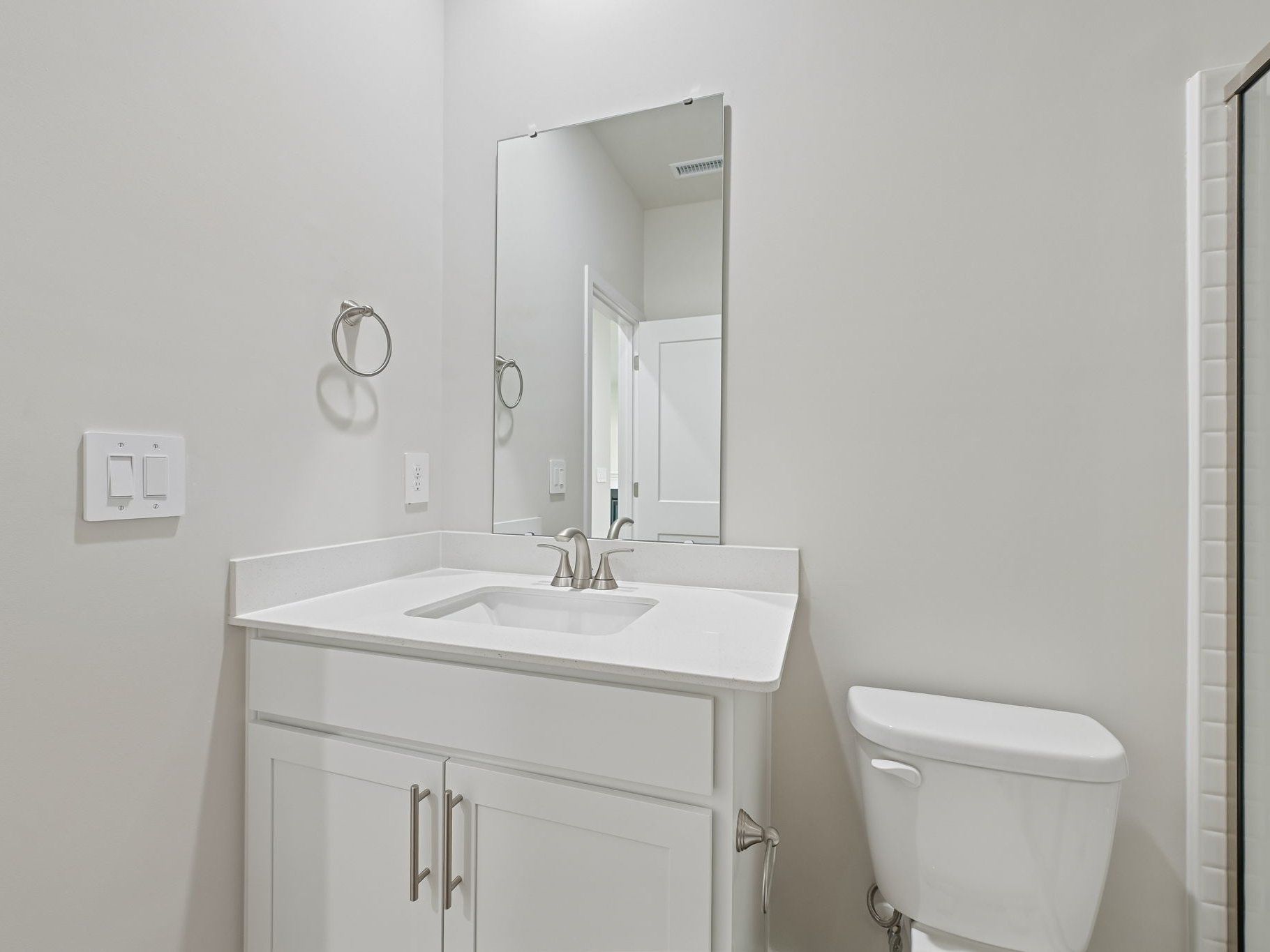 Secondary bathroom in the Roswell floorplan at a Meritage Homes community in Wendell, NC.