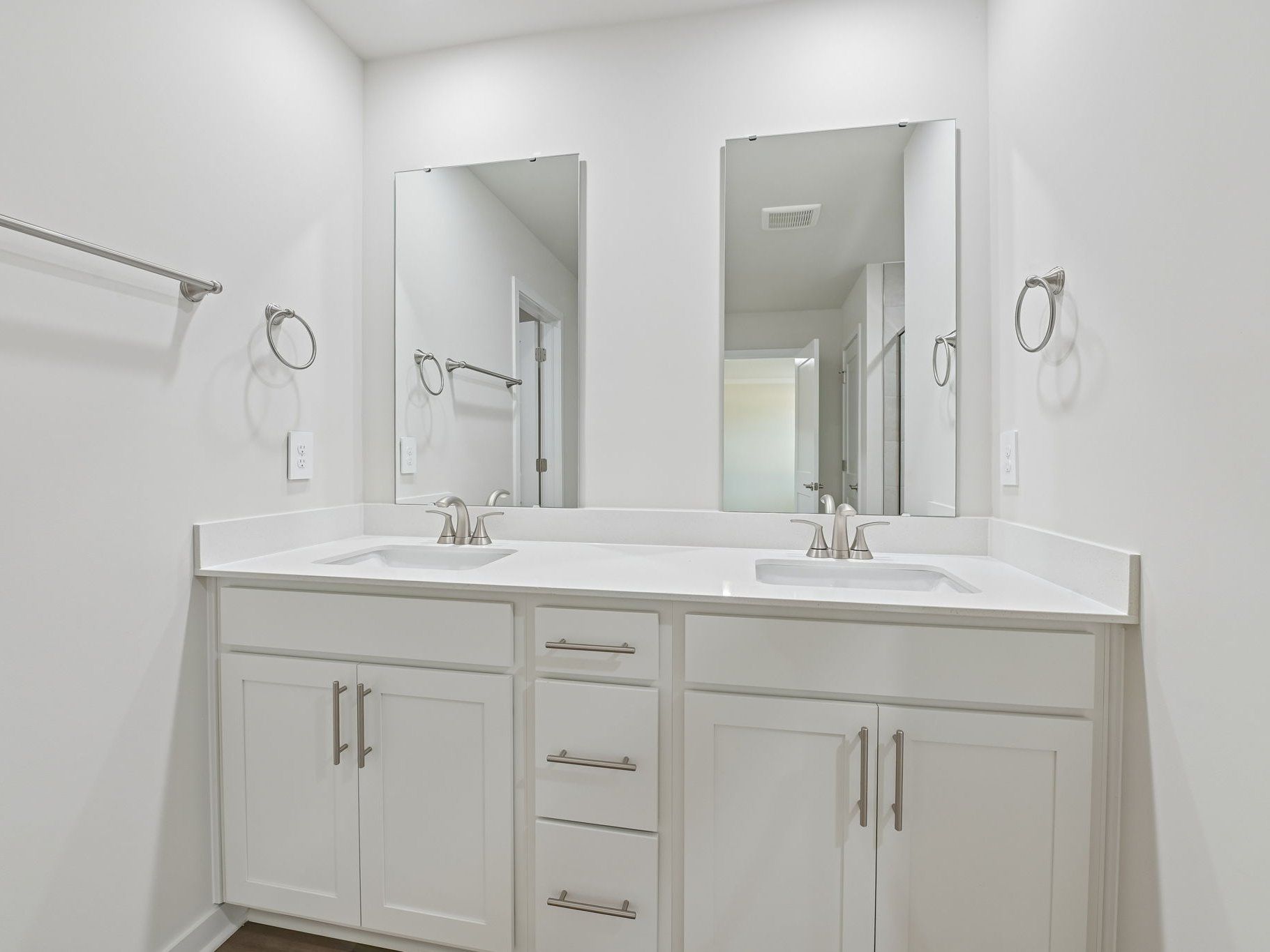 Primary bathroom in the Roswell floorplan at a Meritage Homes community in Wendell, NC.