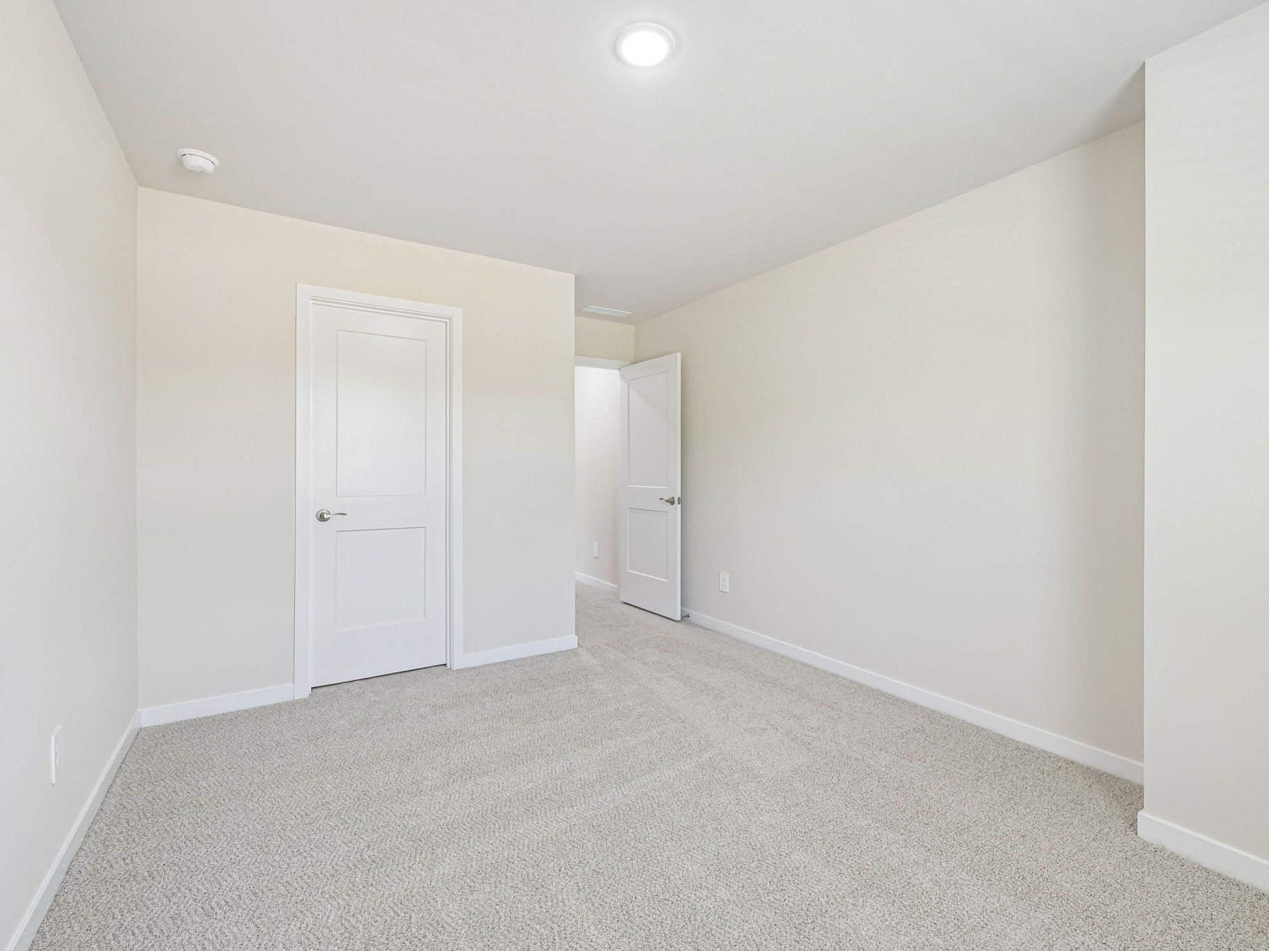 Secondary bathroom in the Lakeland floorplan at a Meritage Homes community in Zebulon, NC.
